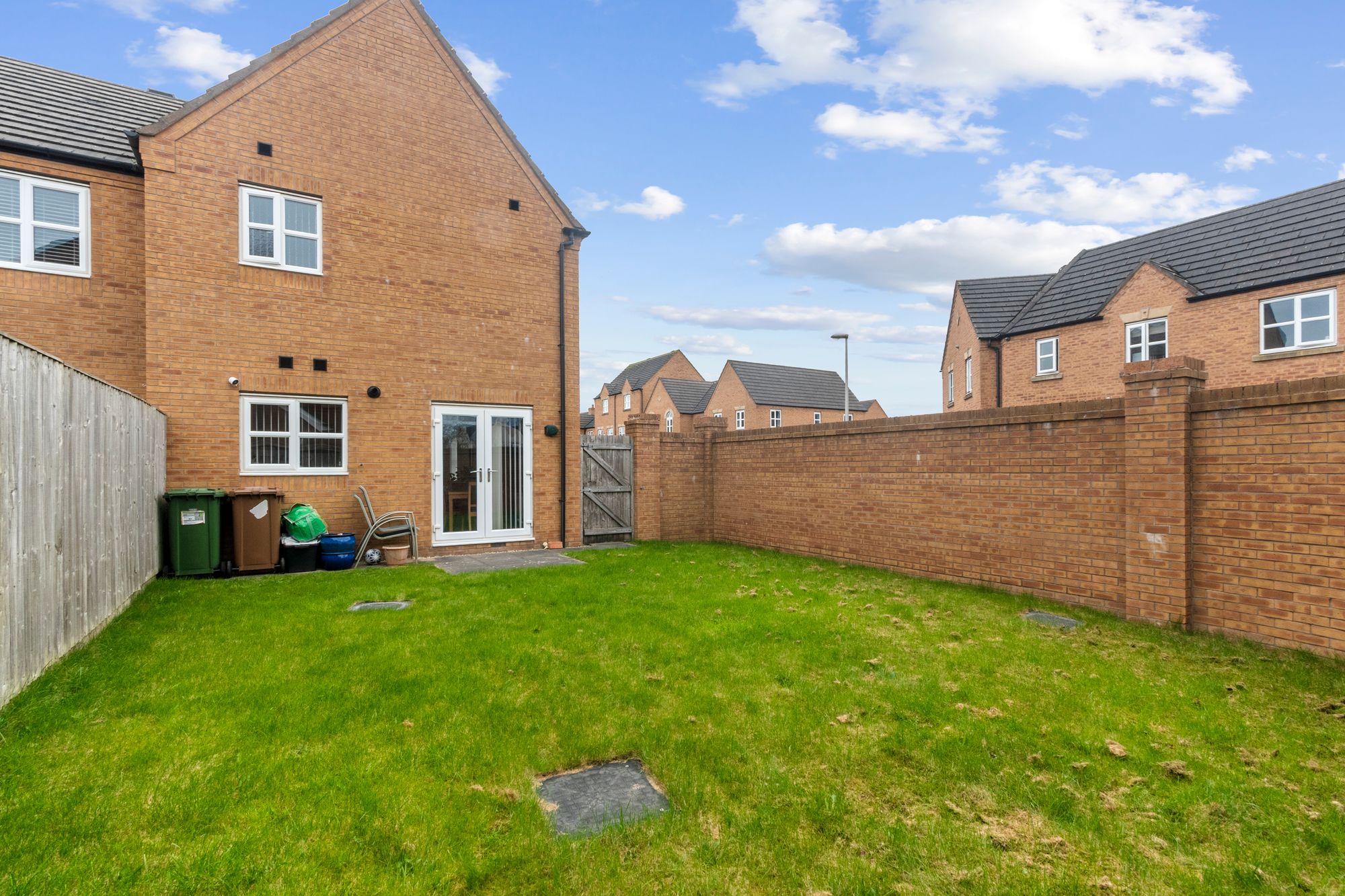 Washington Close, St. Helens, WA9