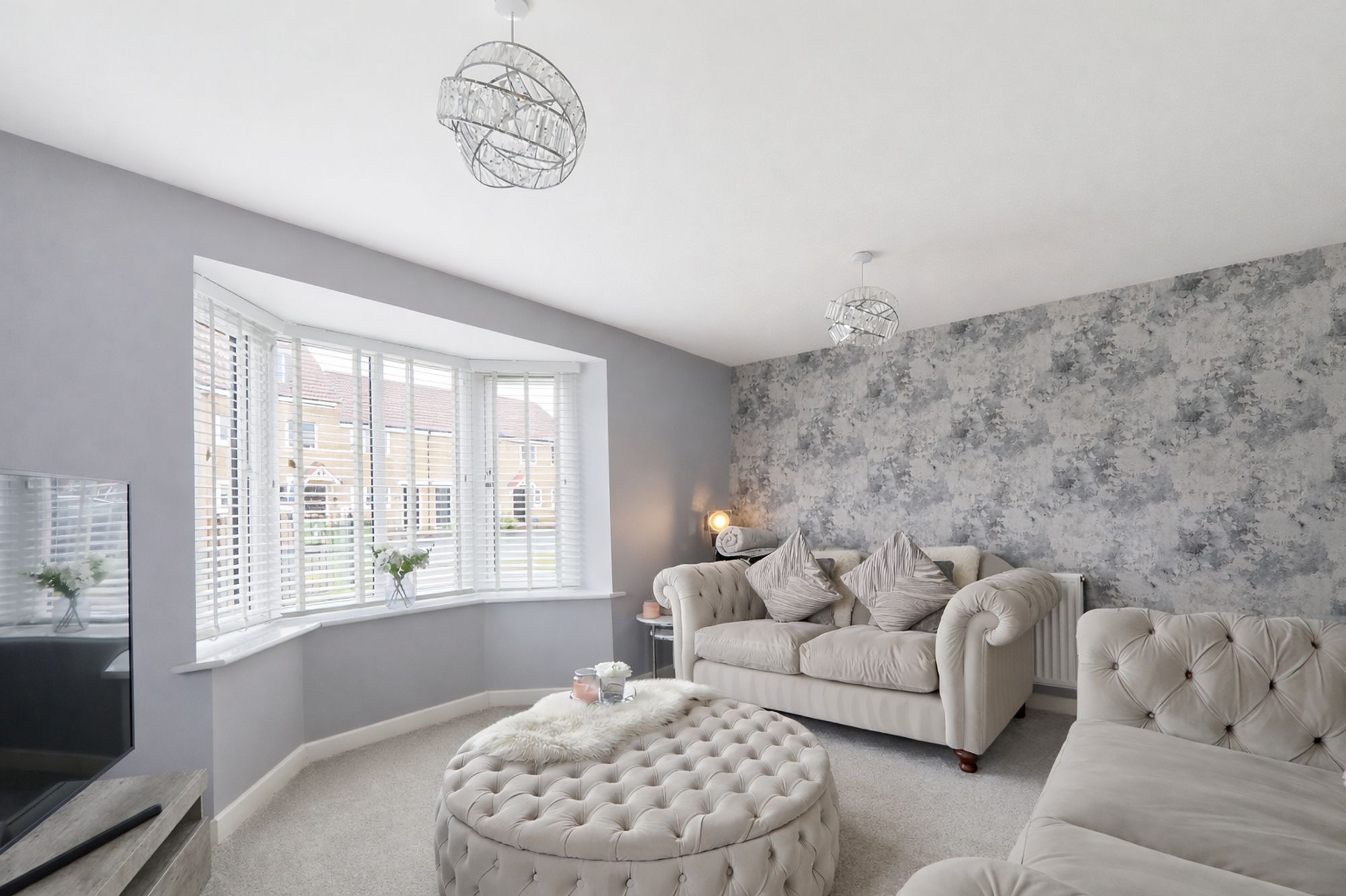 98a419bc-ff9f-43ec-9610-a6b420b3cd6d