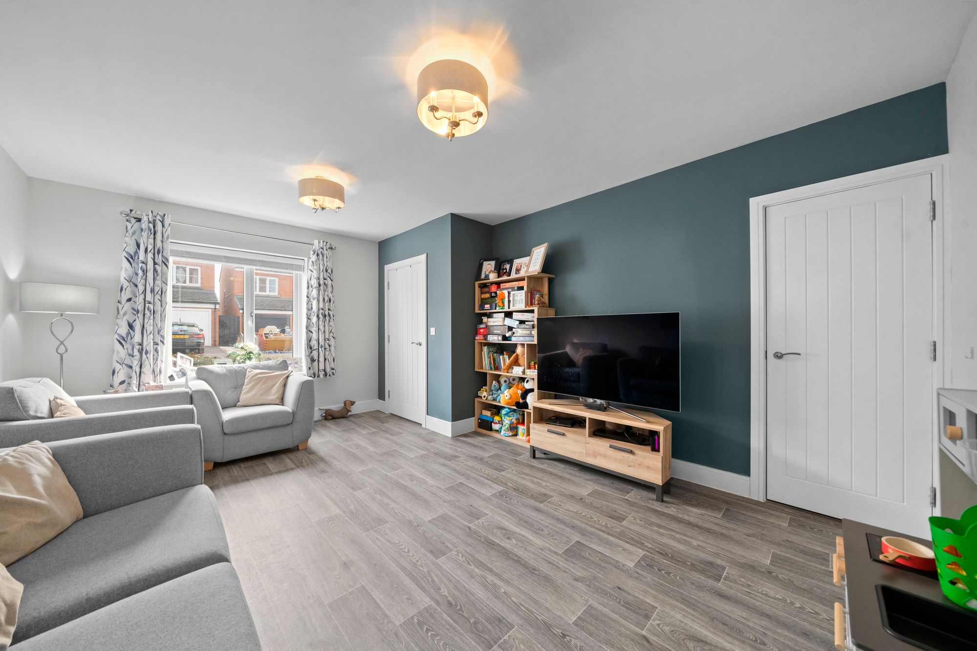 Peninsula Drive, Newton-Le-Willows