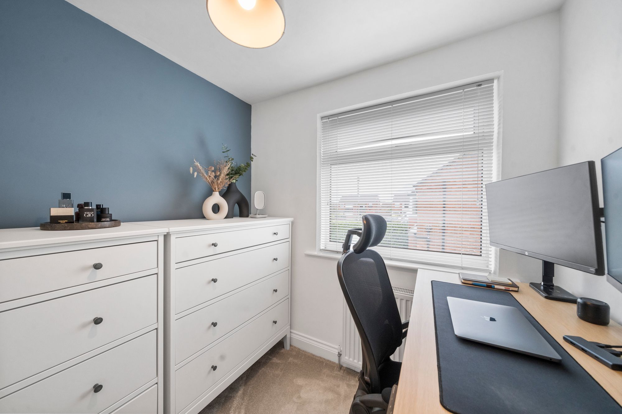 Norwich Avenue, Warrington