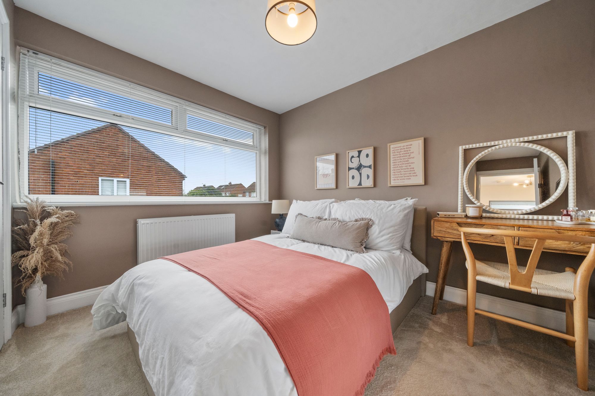 Norwich Avenue, Warrington