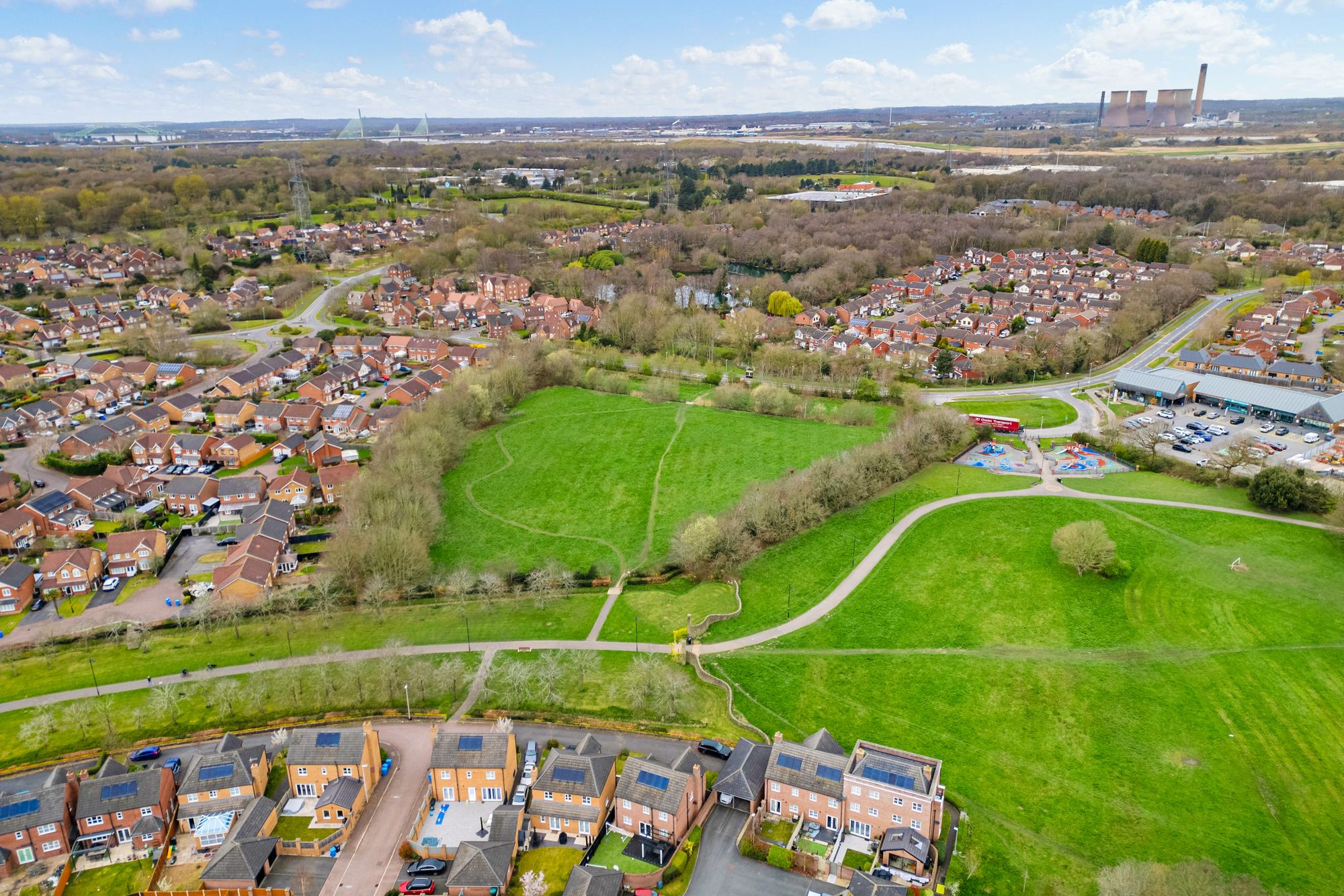 Lutterworth Avenue, Runcorn