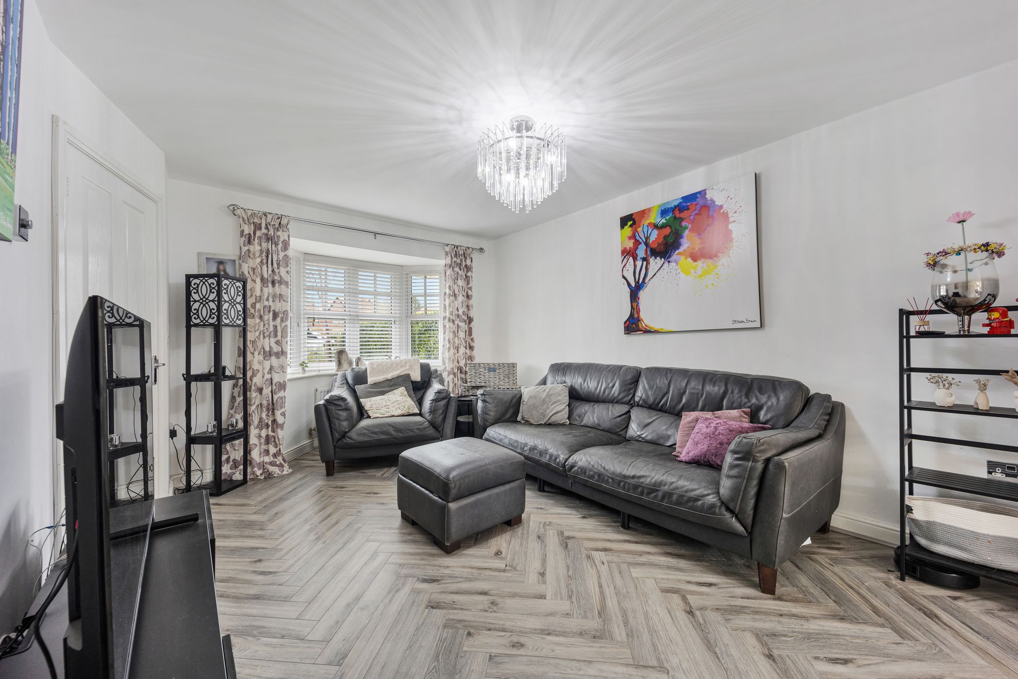 Lutterworth Avenue, Runcorn