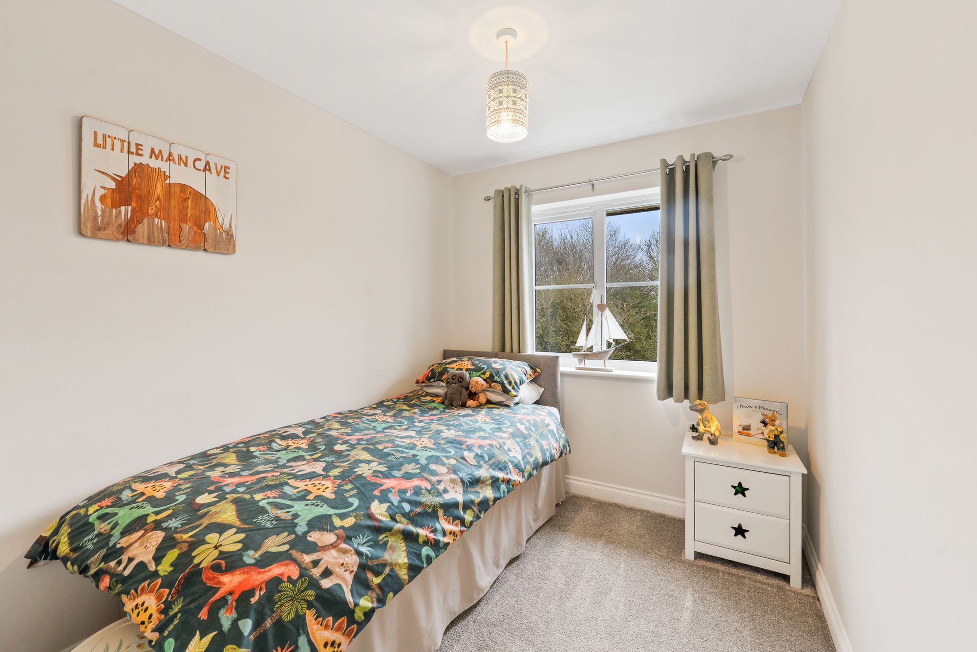 Wateredge Close, Leigh