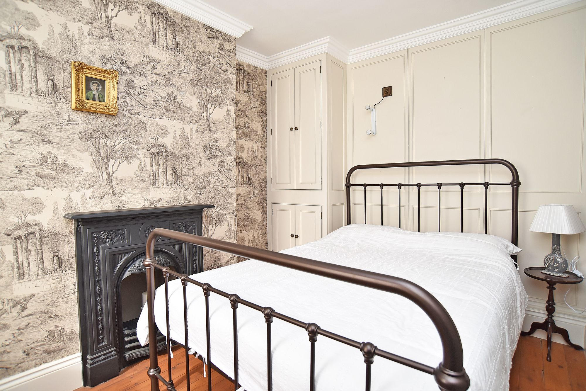 Church Square, Harrogate, HG1