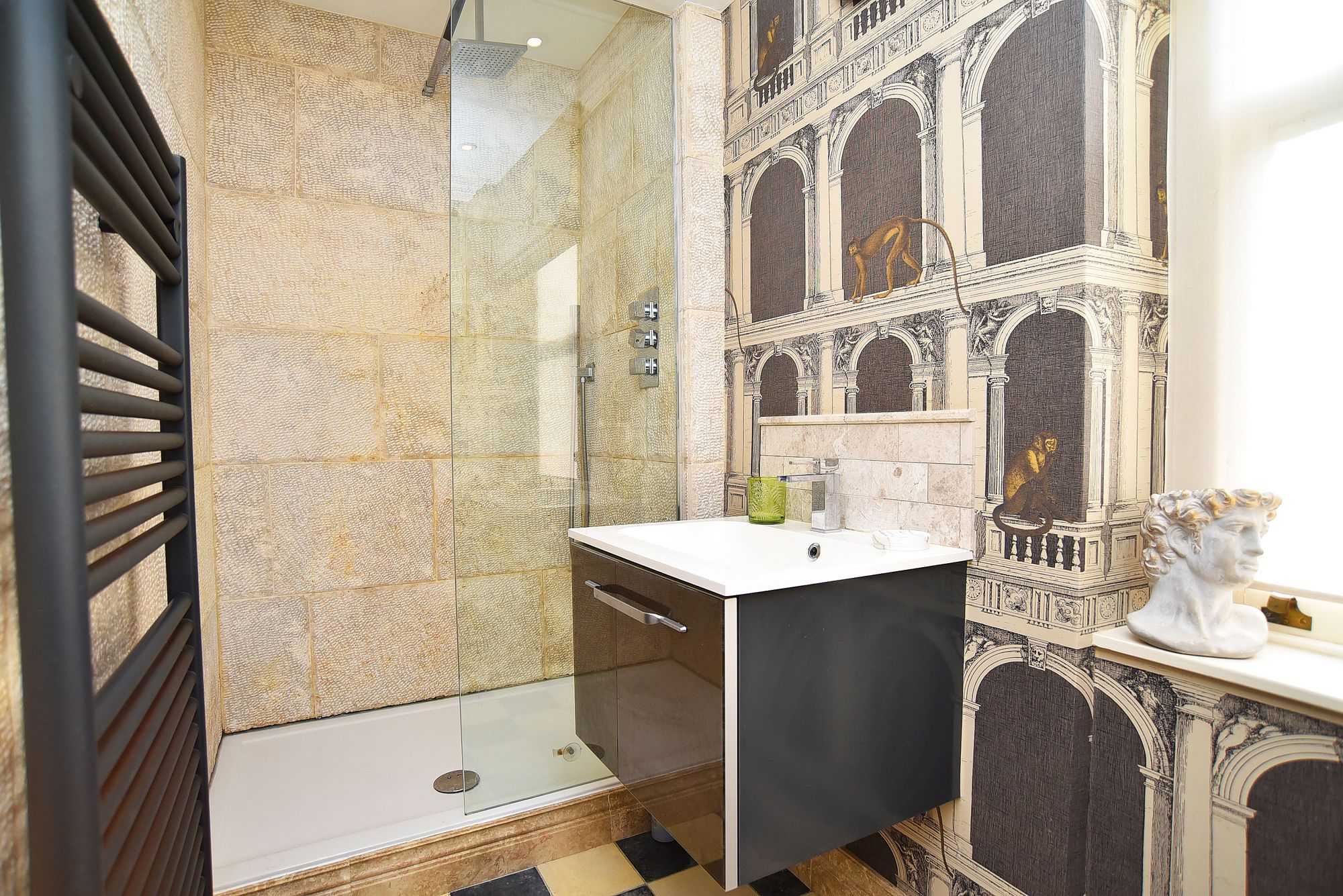 Church Square, Harrogate, HG1