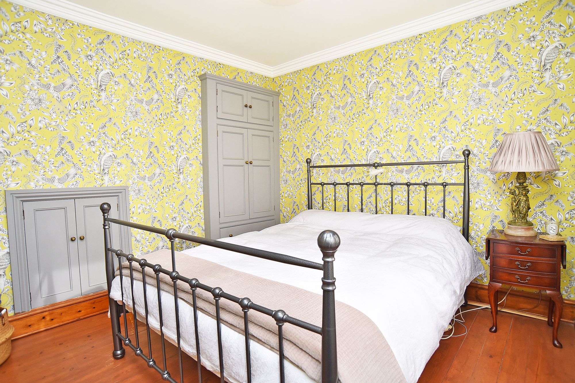 Church Square, Harrogate, HG1