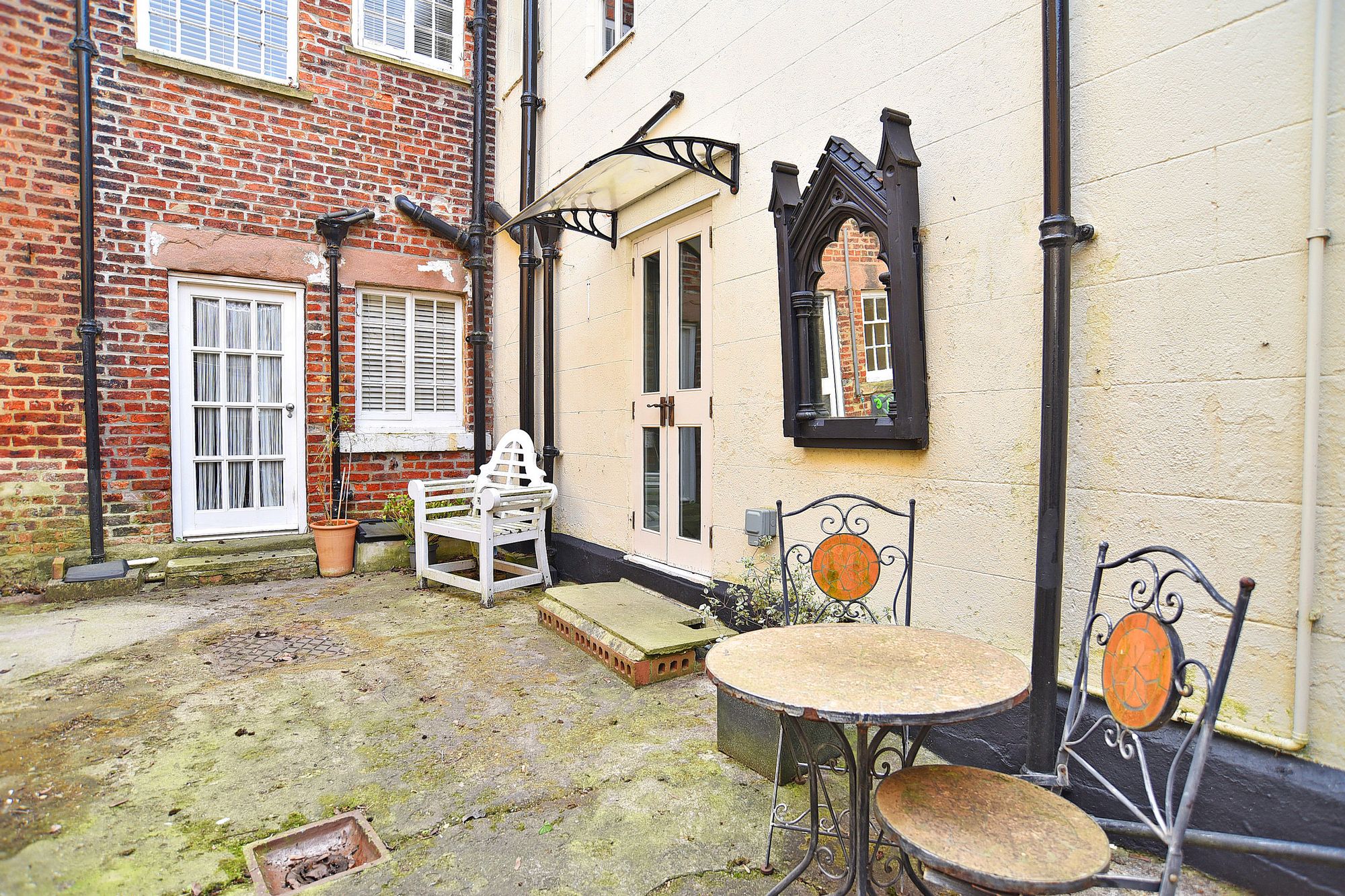 Church Square, Harrogate, HG1