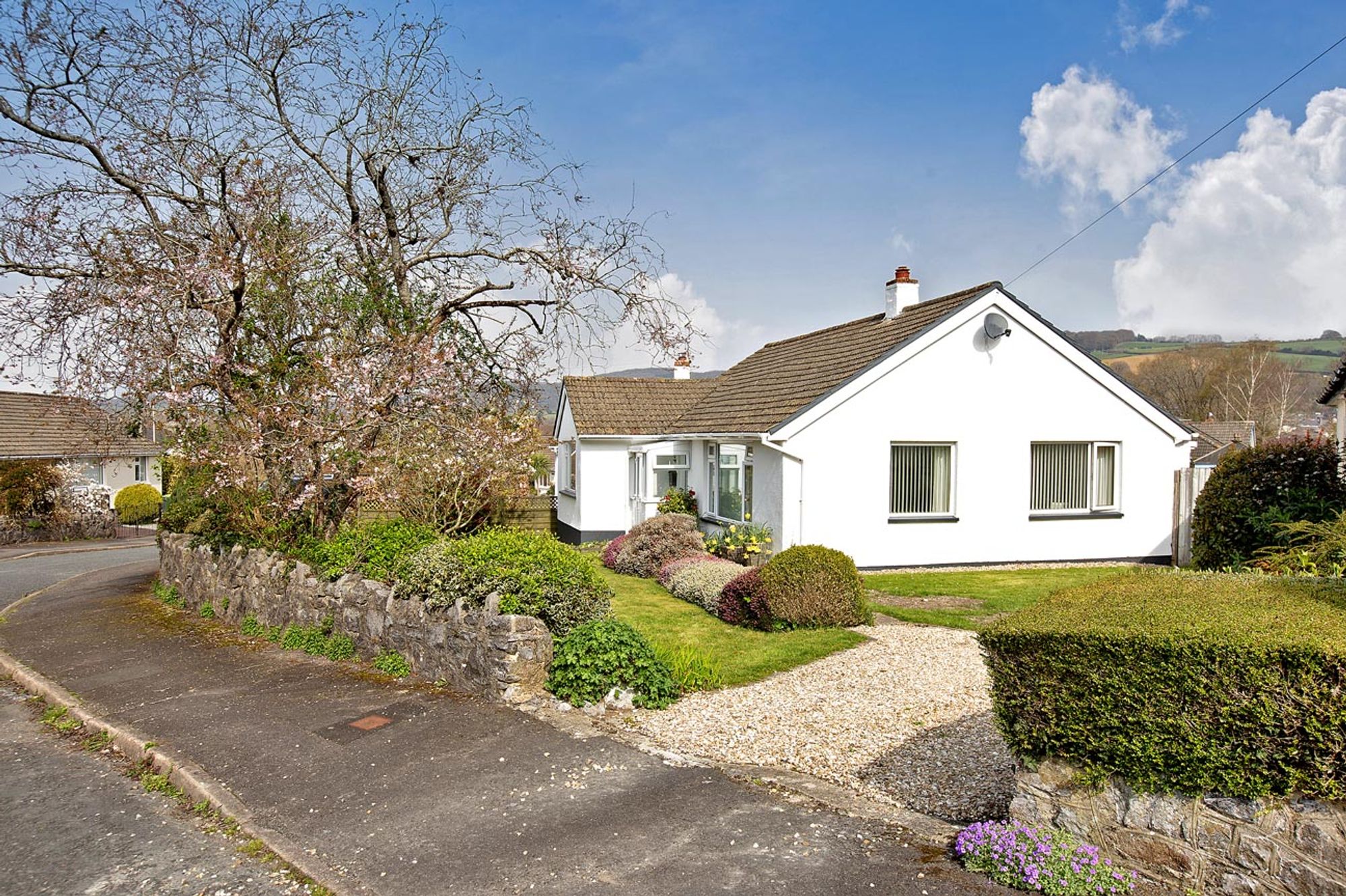 St. Johns Close, Bovey Tracey, TQ13