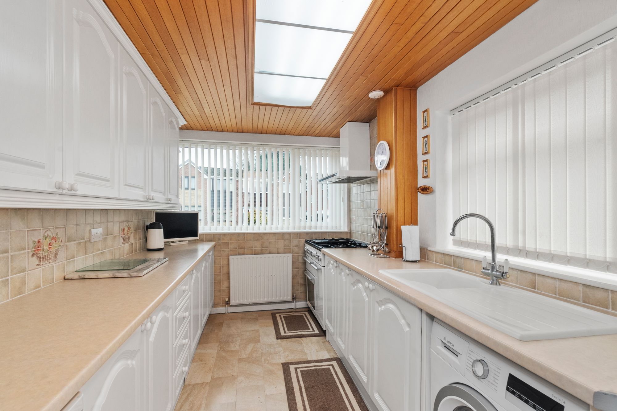 Selkirk Avenue, Wigan