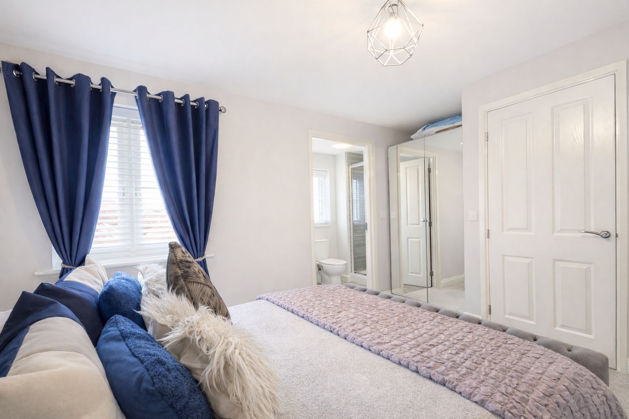 2fb8477b-e536-4929-9bb3-c48af8aa2072