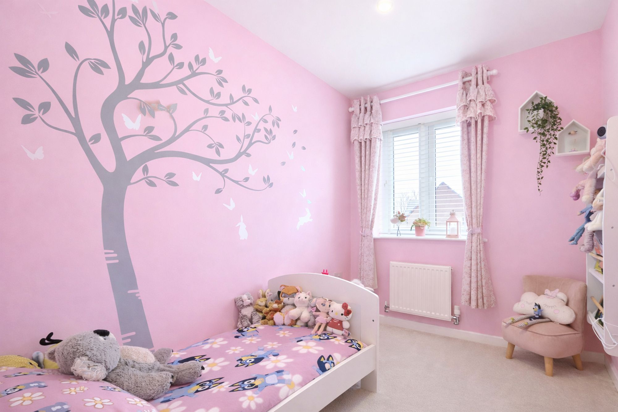 b4e53e2b-1f39-4f88-a8e1-e549f984481c