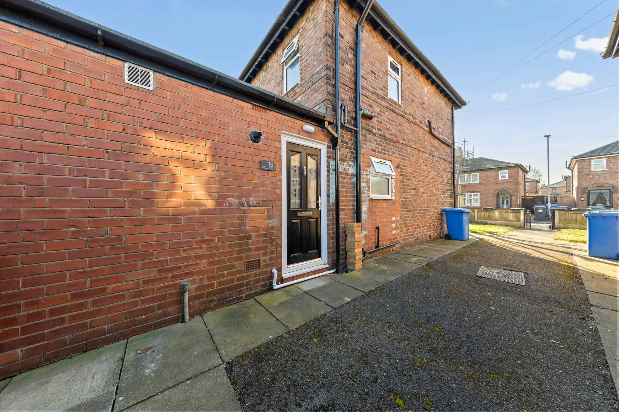 Budworth Avenue, Warrington