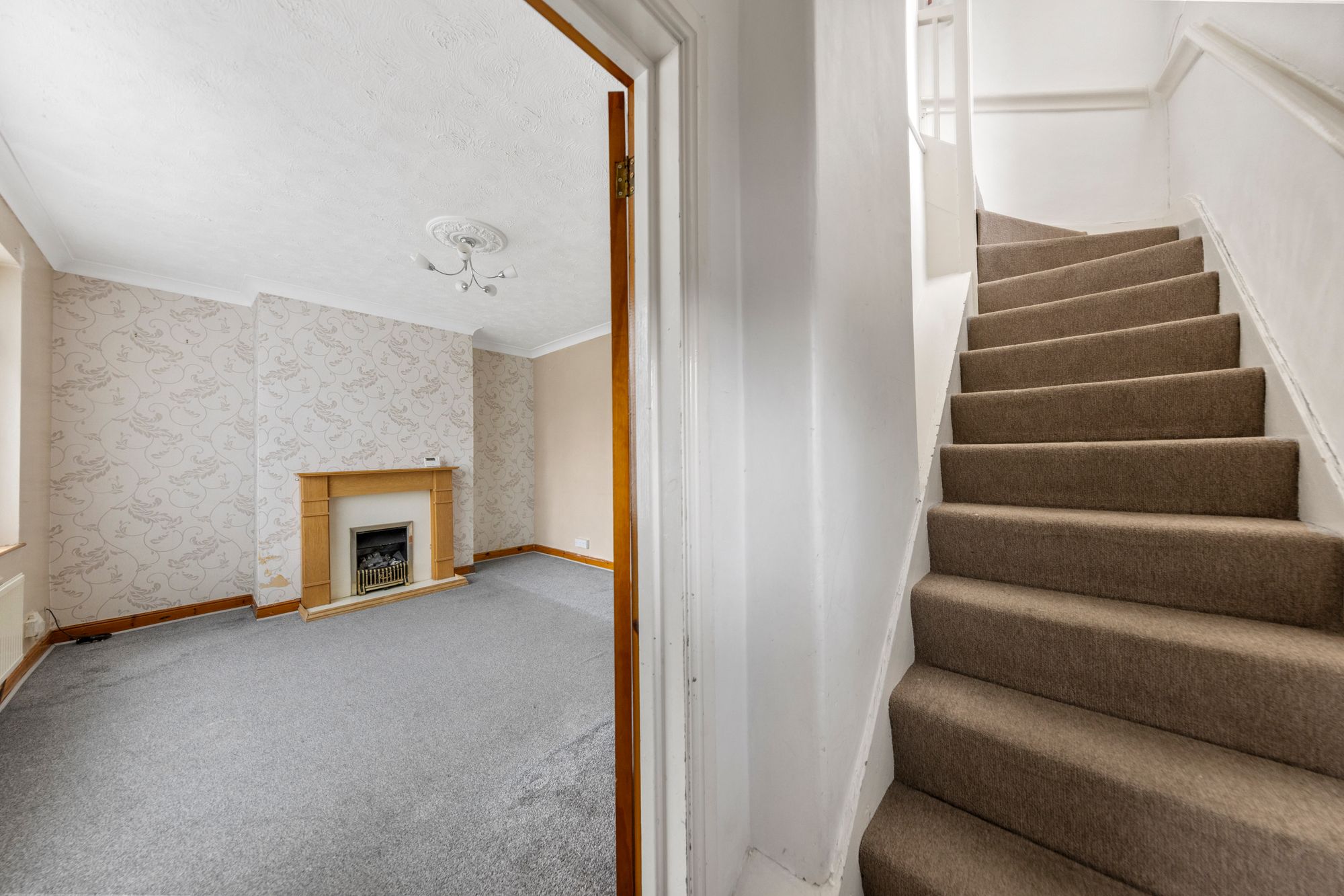 Chantler Avenue, Warrington