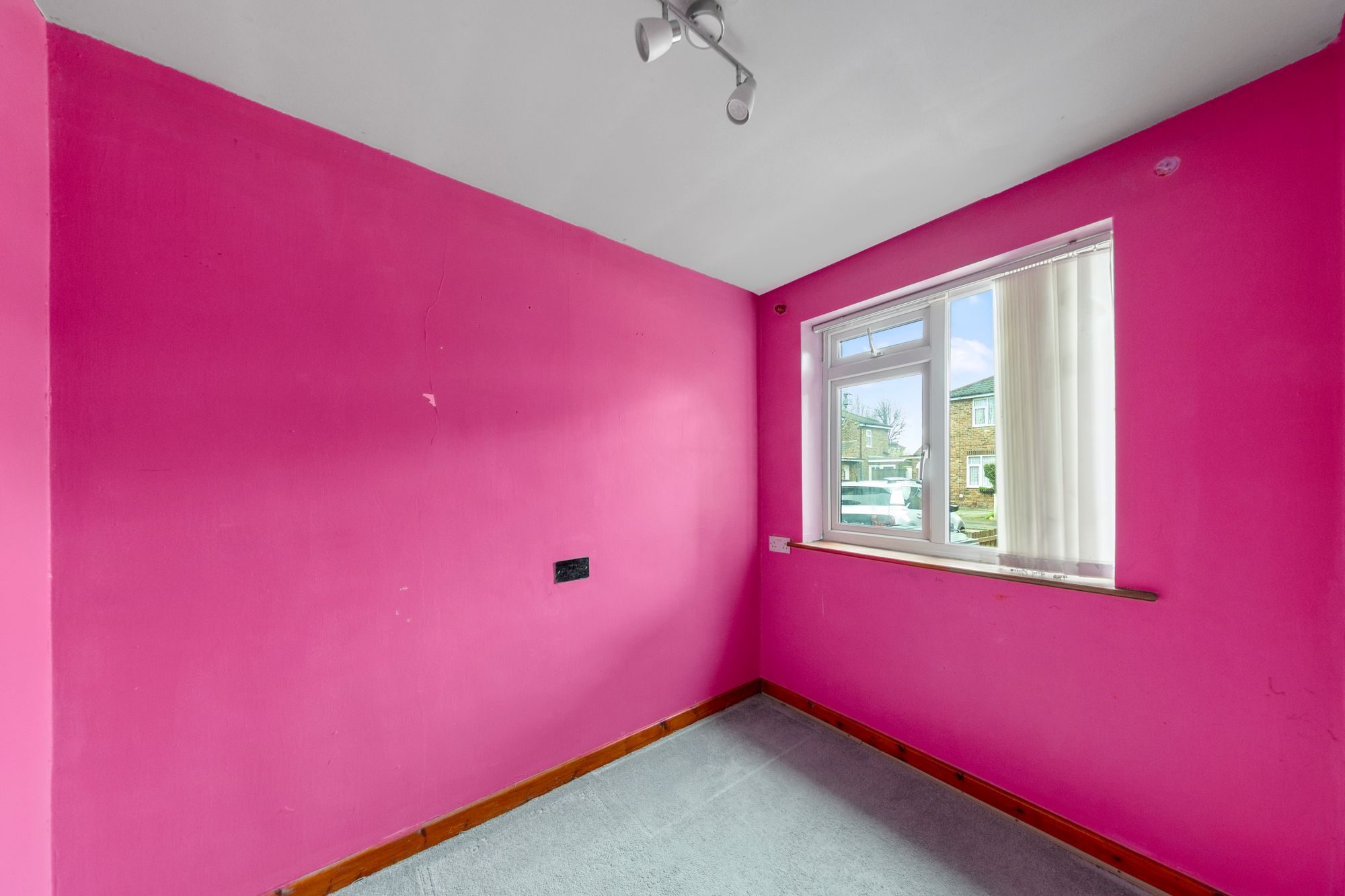 Chantler Avenue, Warrington