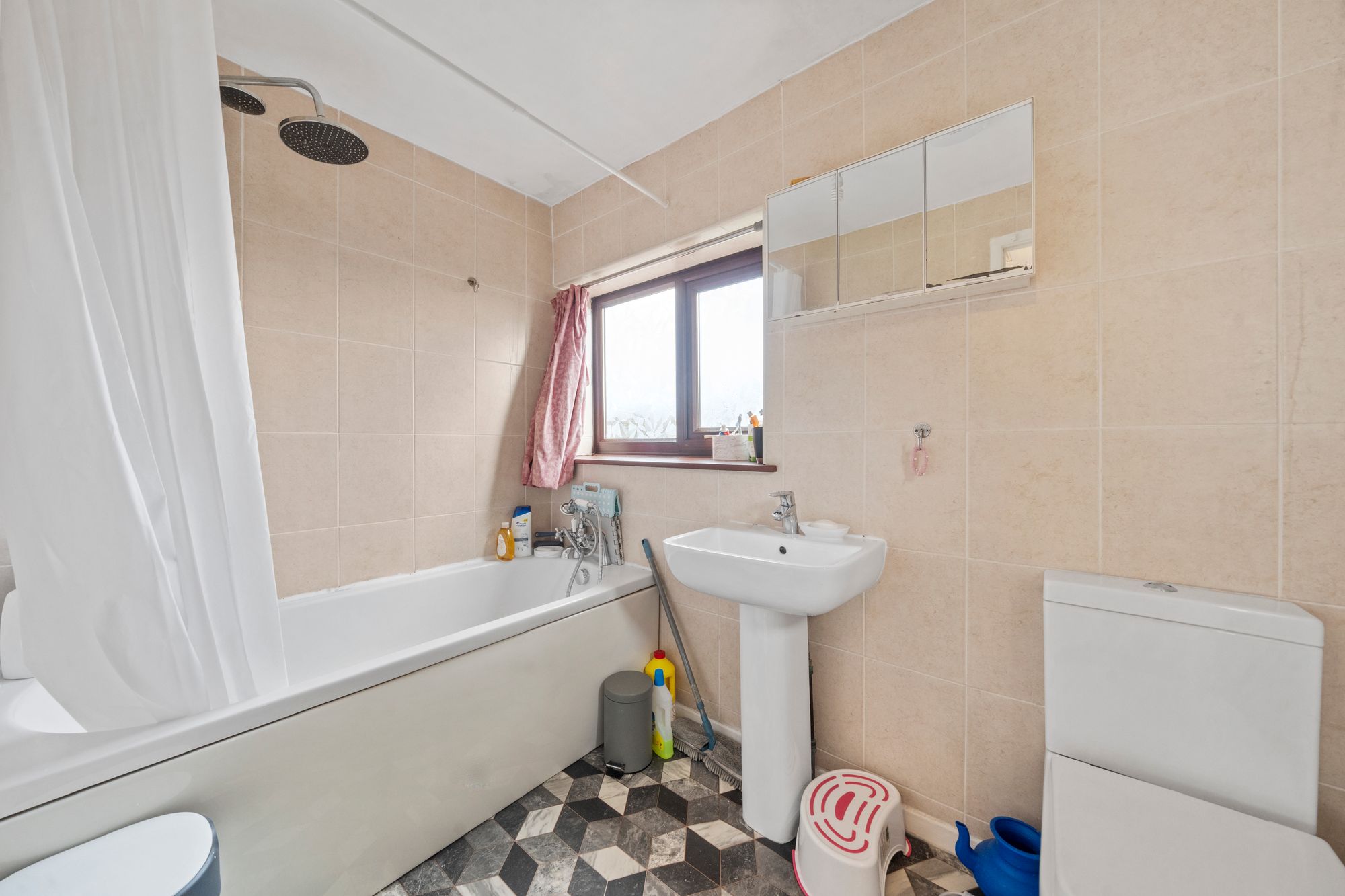 Sycamore Avenue, Golborne, WA3