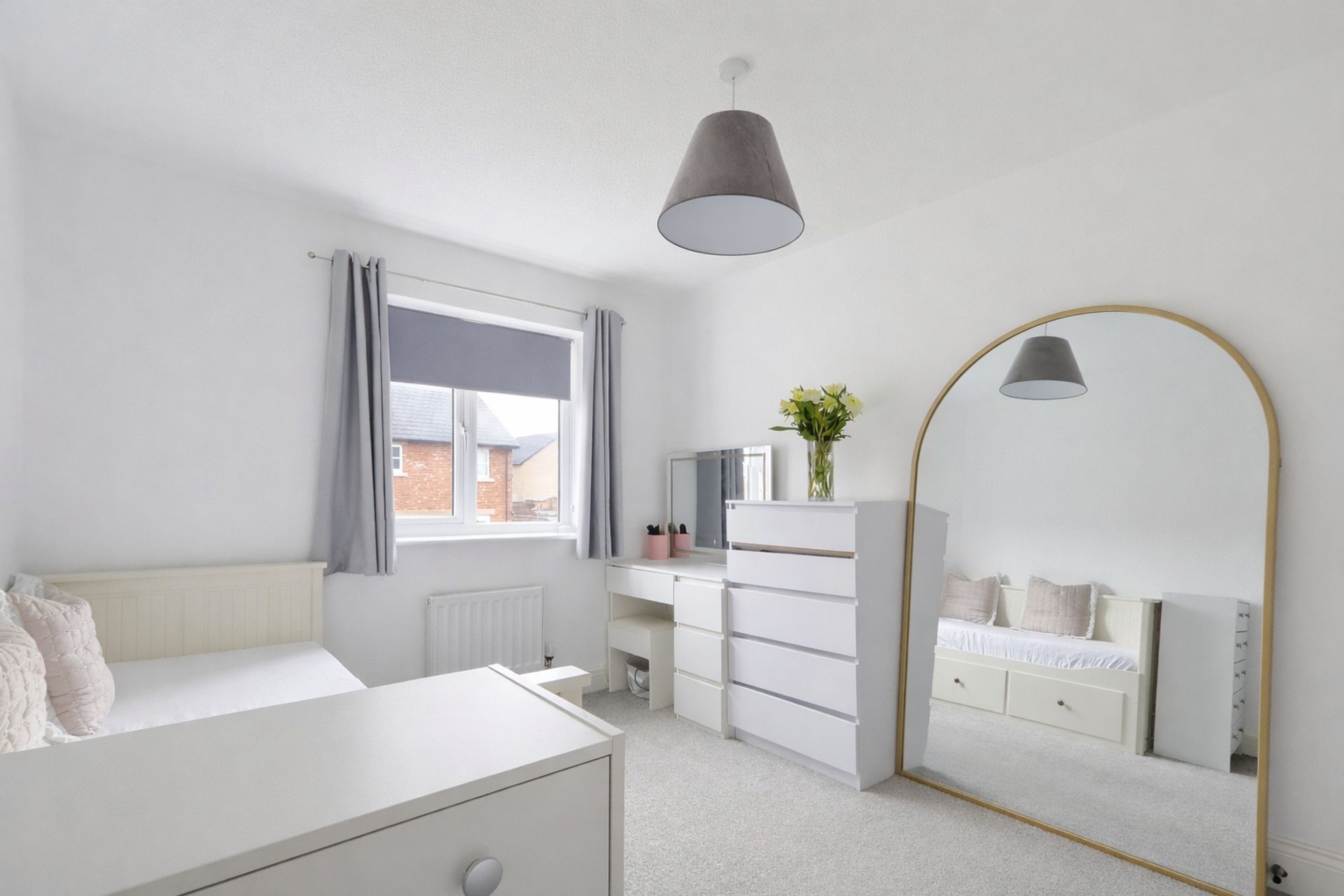 9374ed02-58f7-41df-a310-e732a3028857