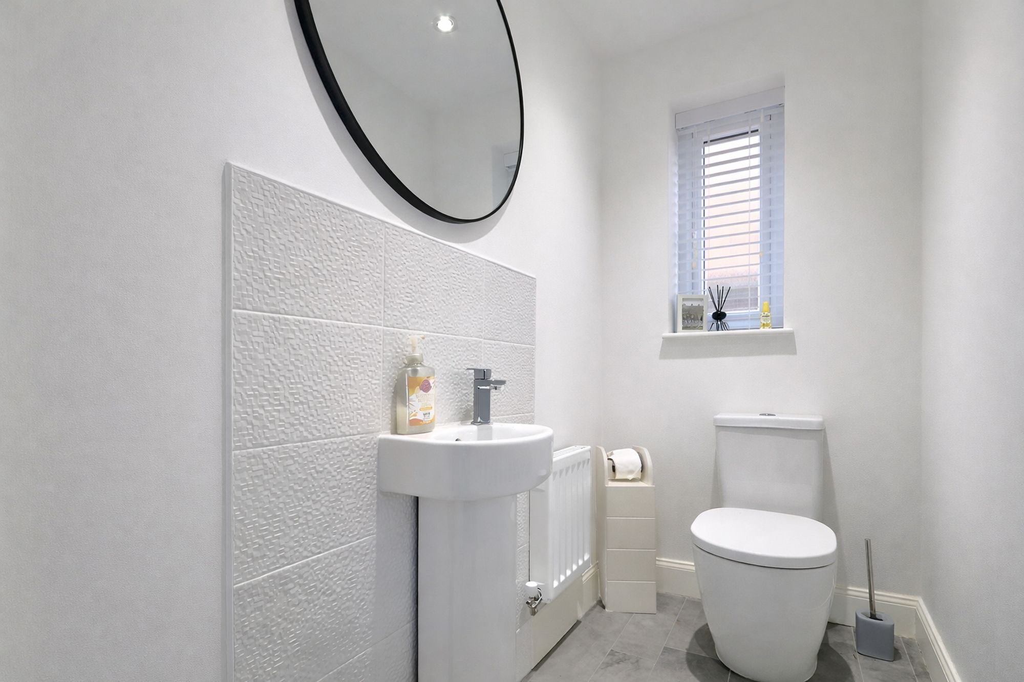 b00cff63-40e5-4206-a021-345d83515007