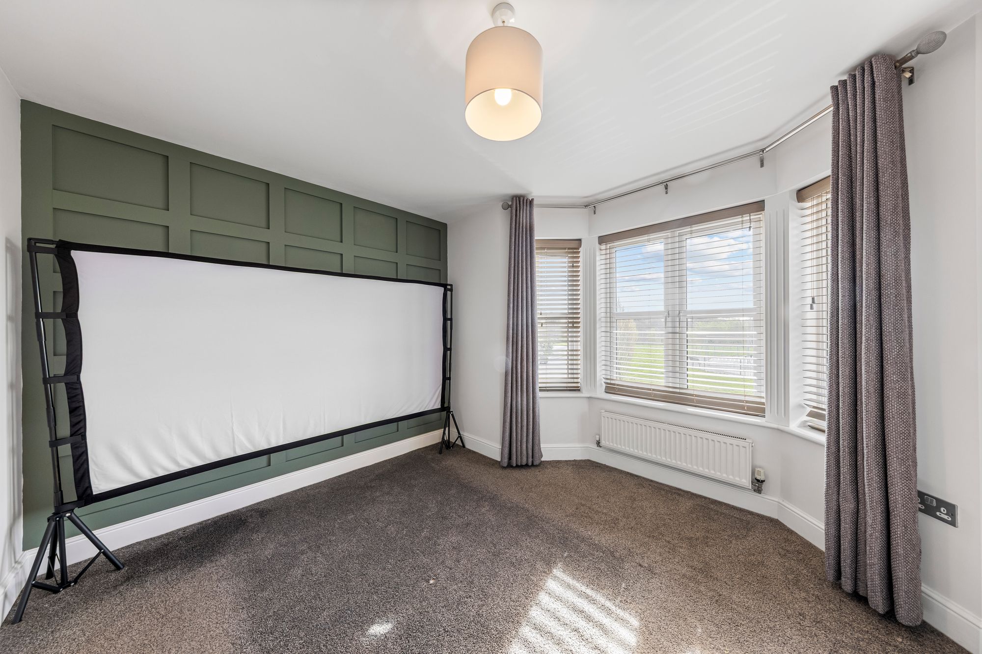 Honeysuckle Avenue, Warrington, WA5