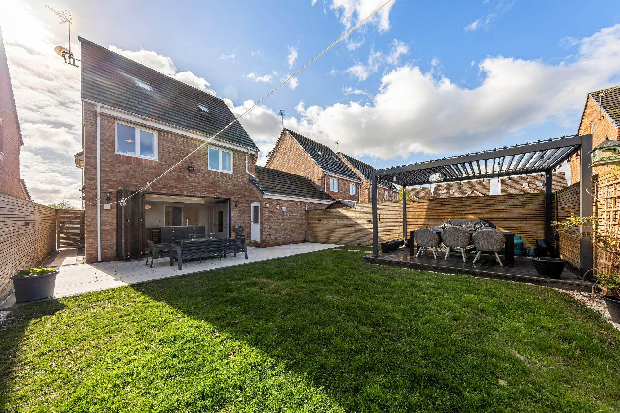 Honeysuckle Avenue, Warrington, WA5