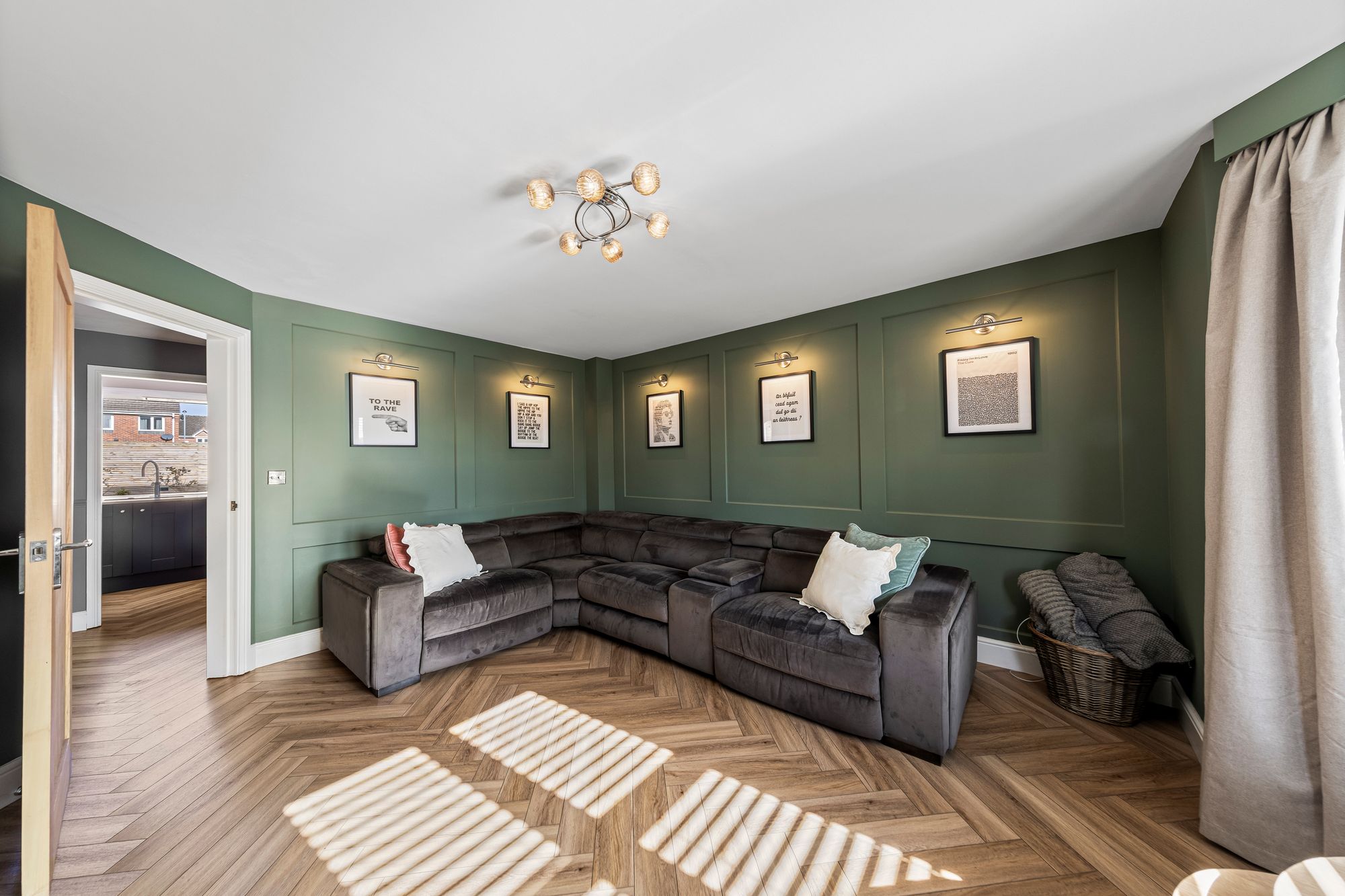 Honeysuckle Avenue, Warrington, WA5