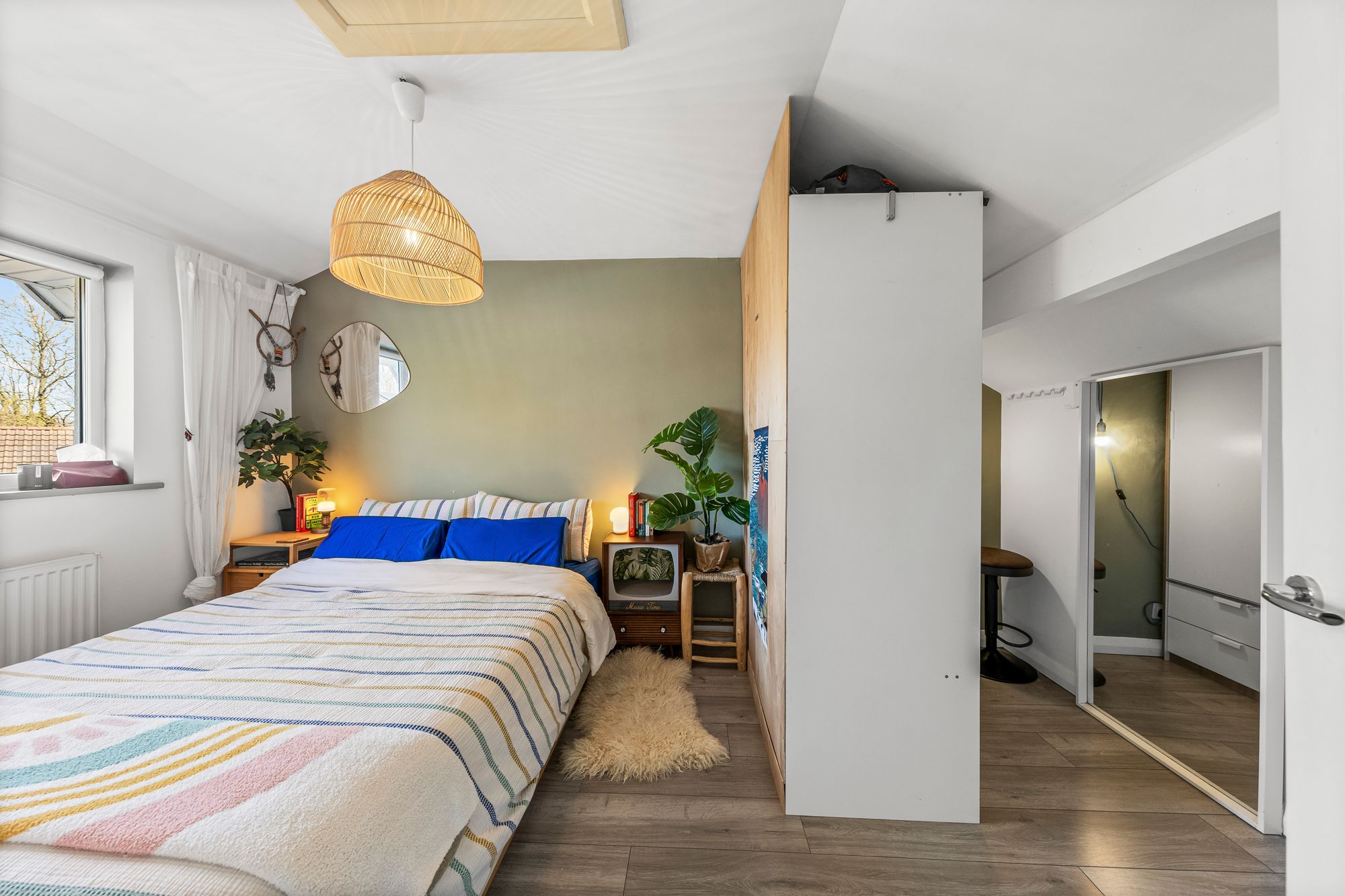 Wrexham Close, Warrington