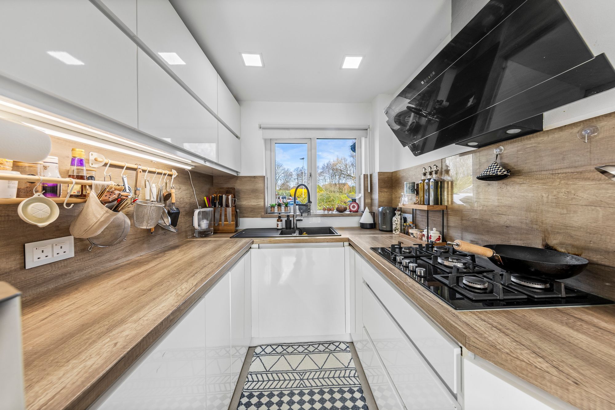 Wrexham Close, Warrington