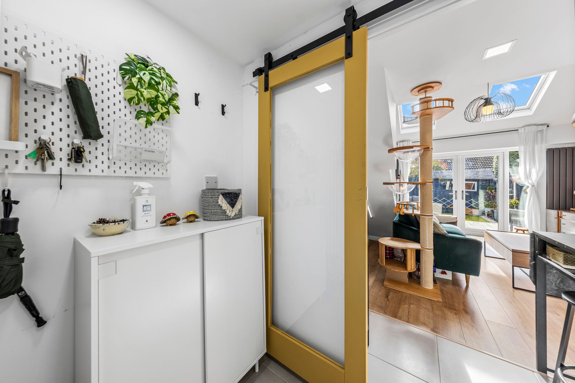 Wrexham Close, Warrington