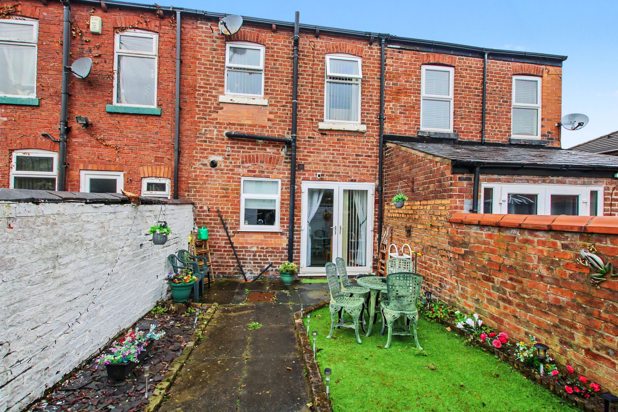 Brideoake Street, Leigh, WN7