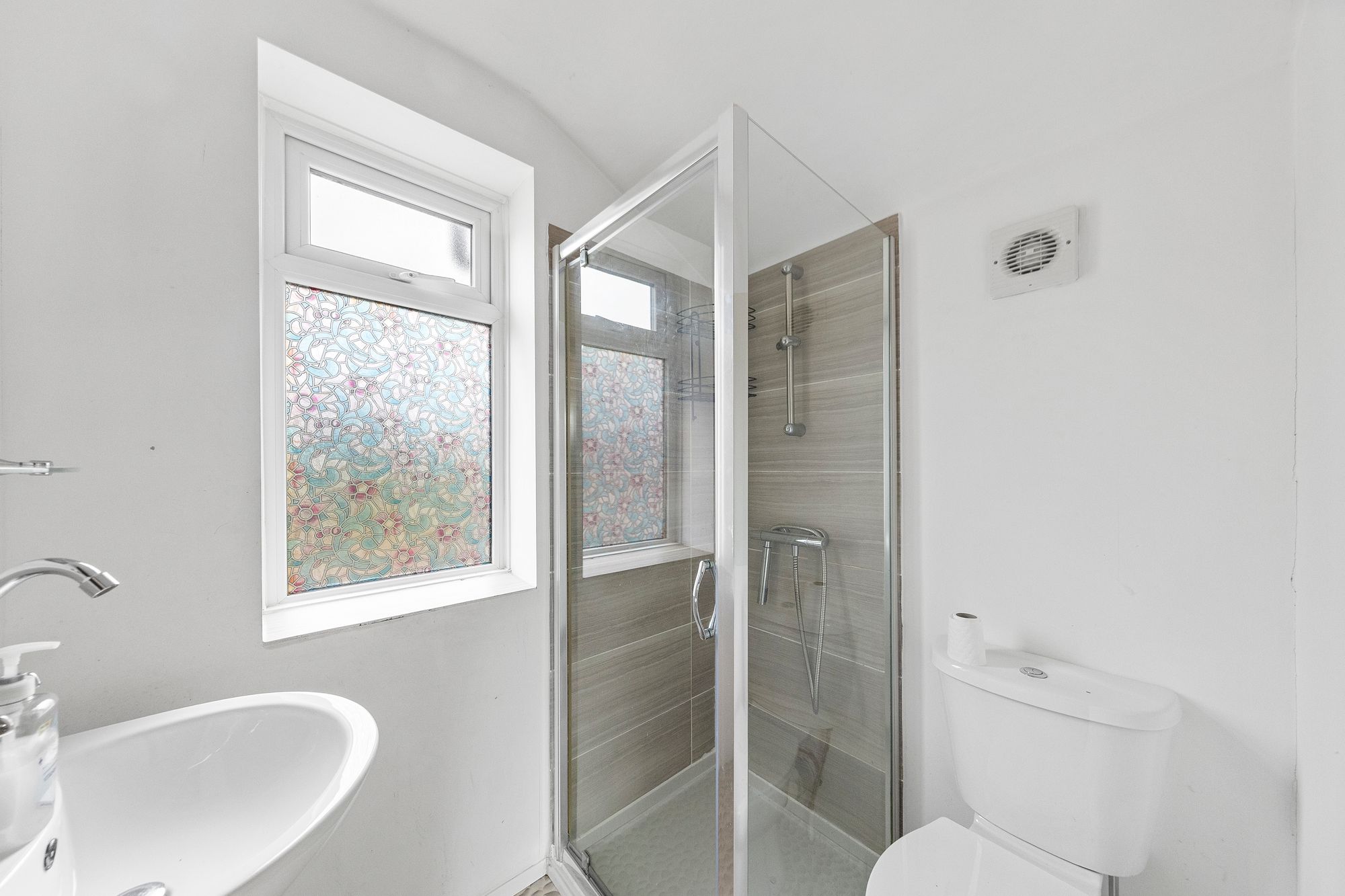 Chantler Avenue, Warrington