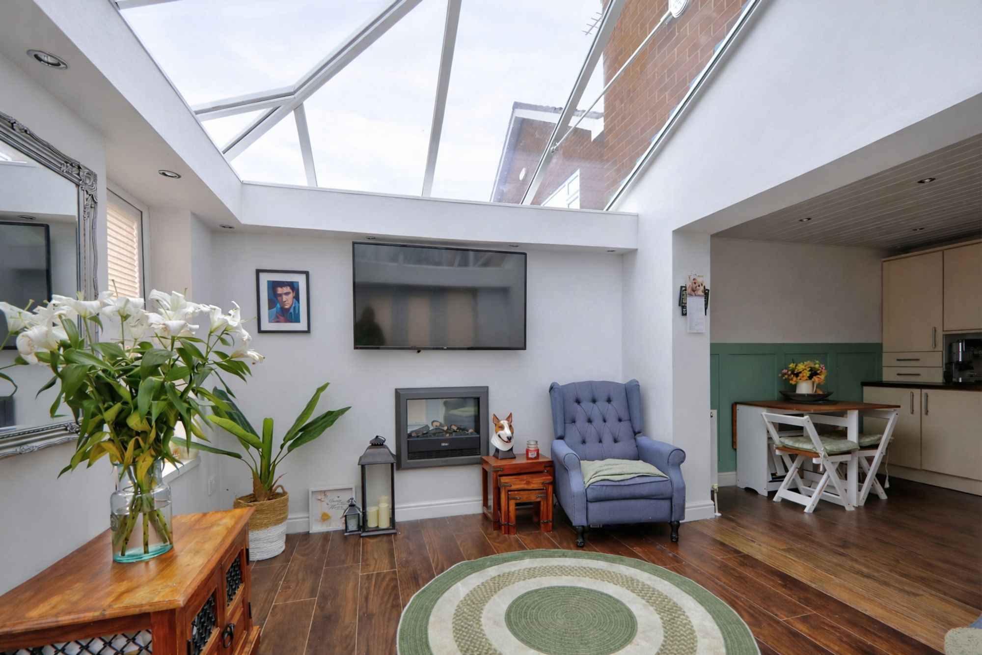 5a7ace2e-d3d1-4a67-b2da-305ab9f8c2d5