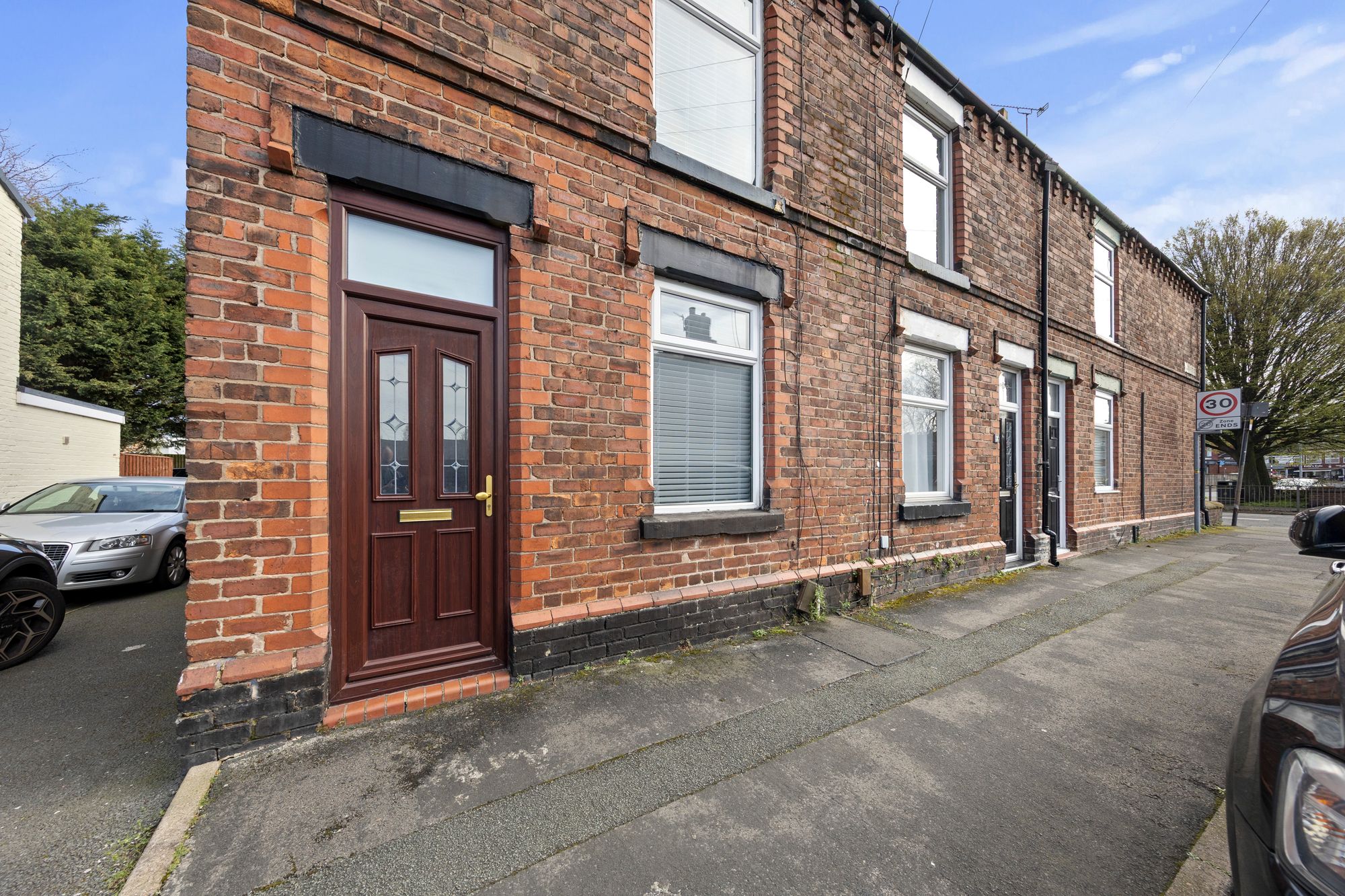 Lockett Street, Warrington, WA4