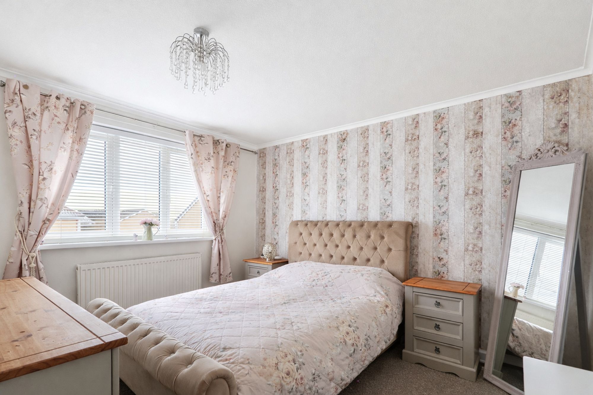 ef596122-7928-4fab-a88e-8af7d10e804f