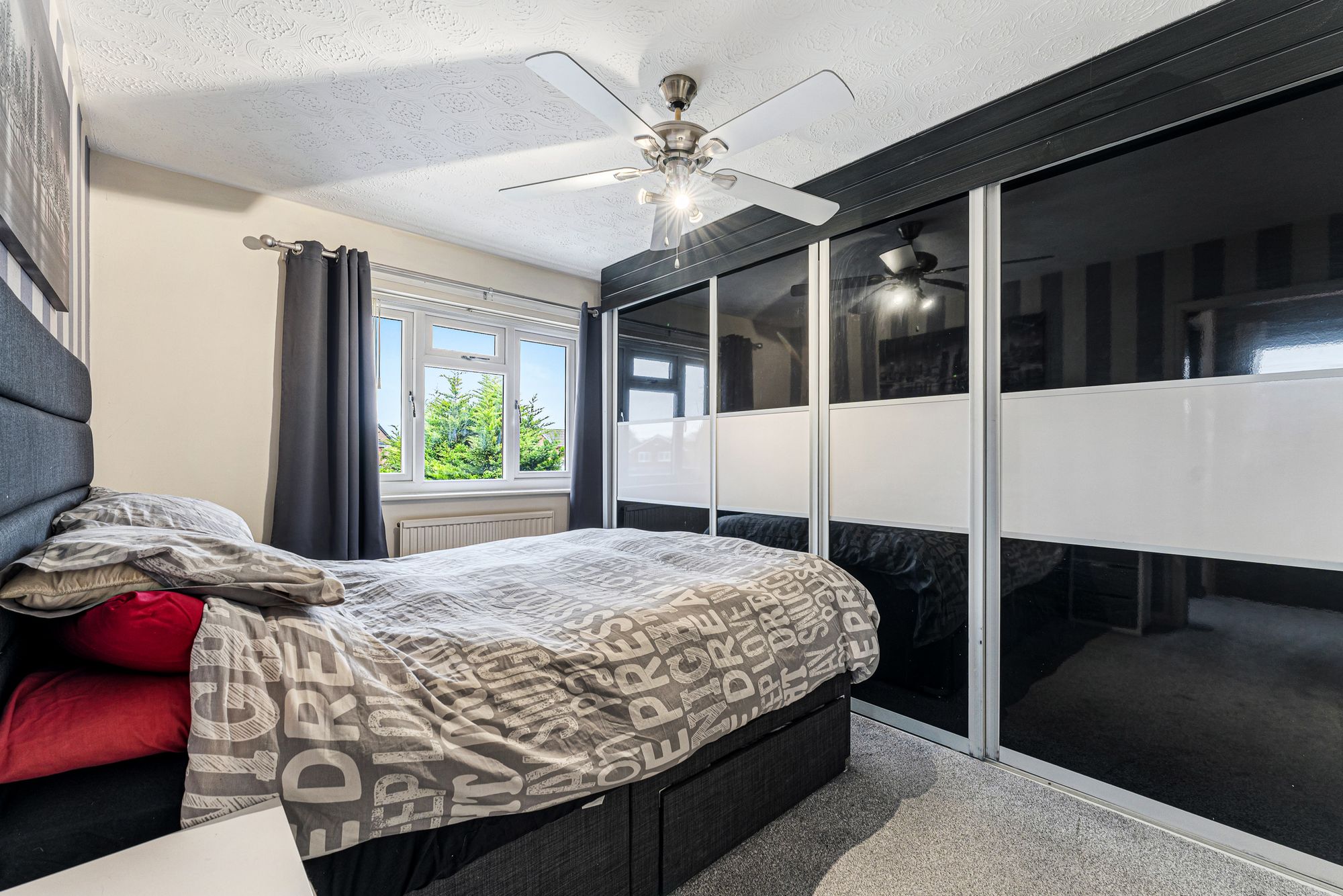 Flander Close, Widnes