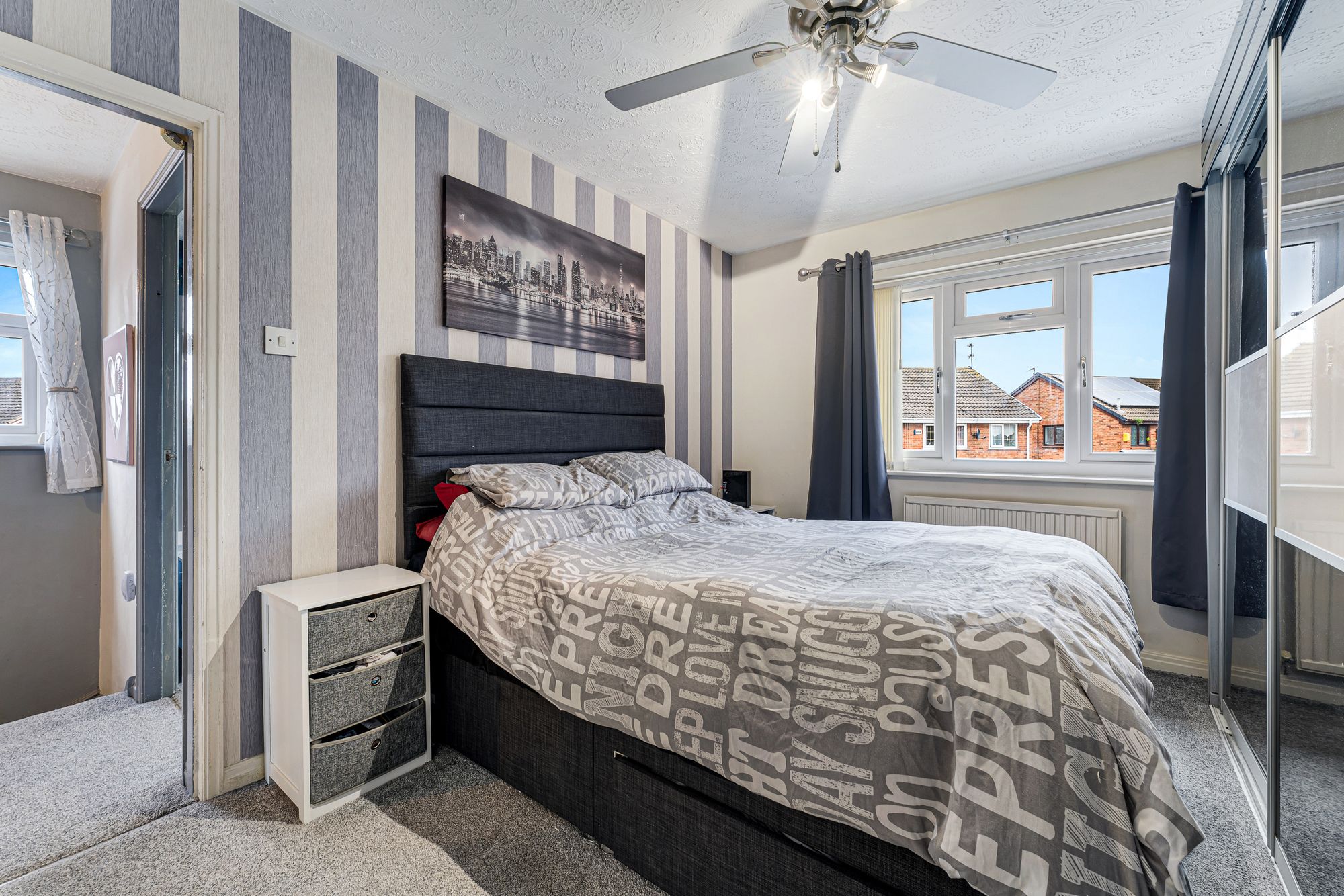 Flander Close, Widnes