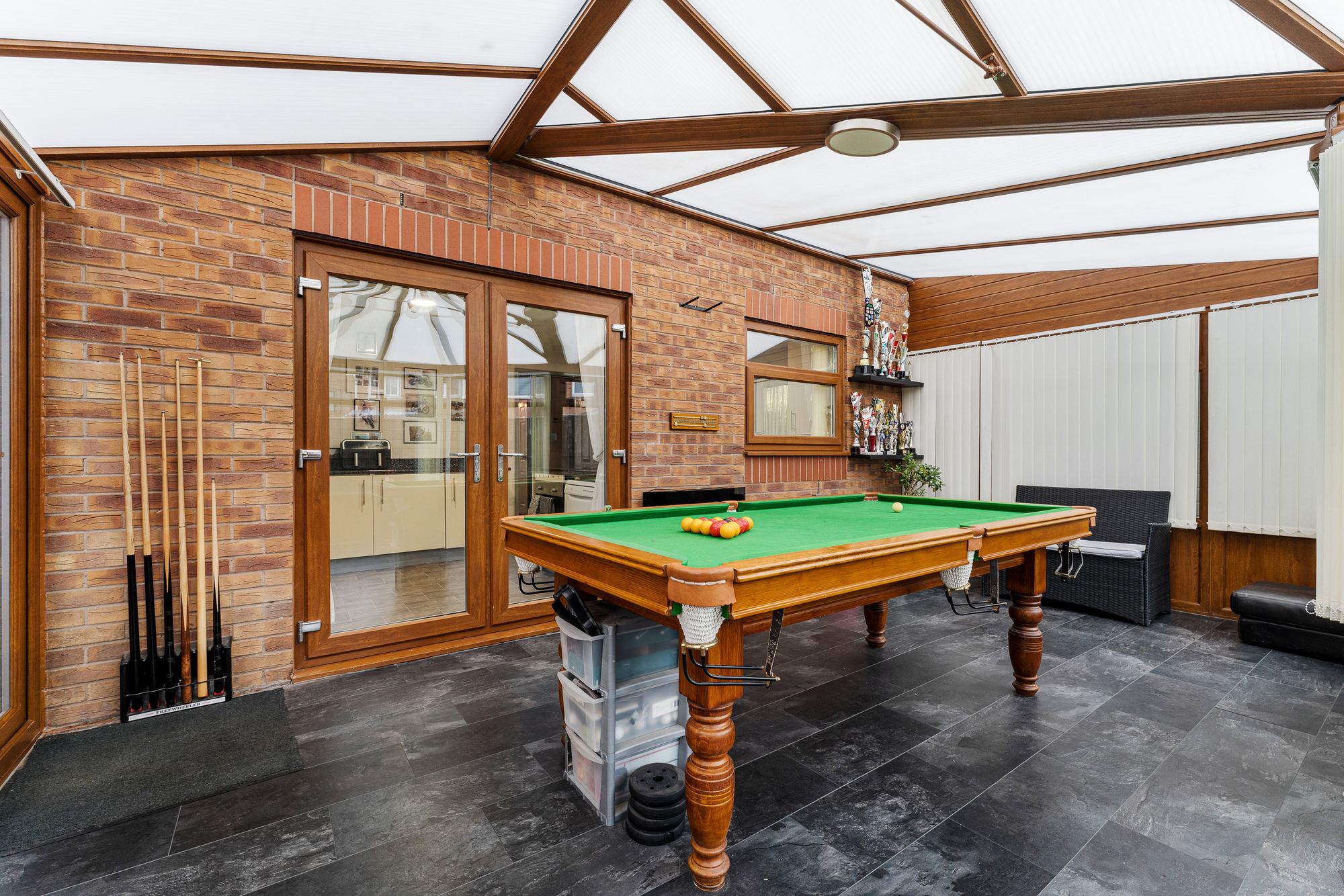 Flander Close, Widnes