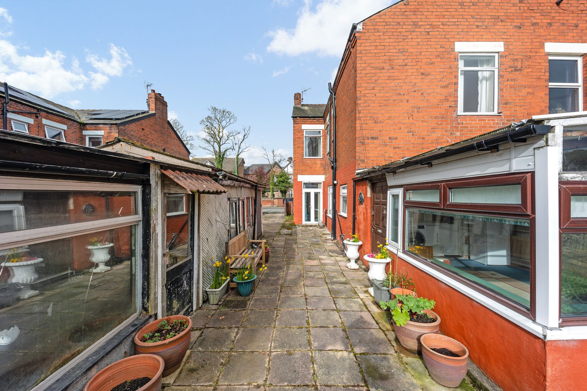 Ditchfield Road, Widnes, WA8