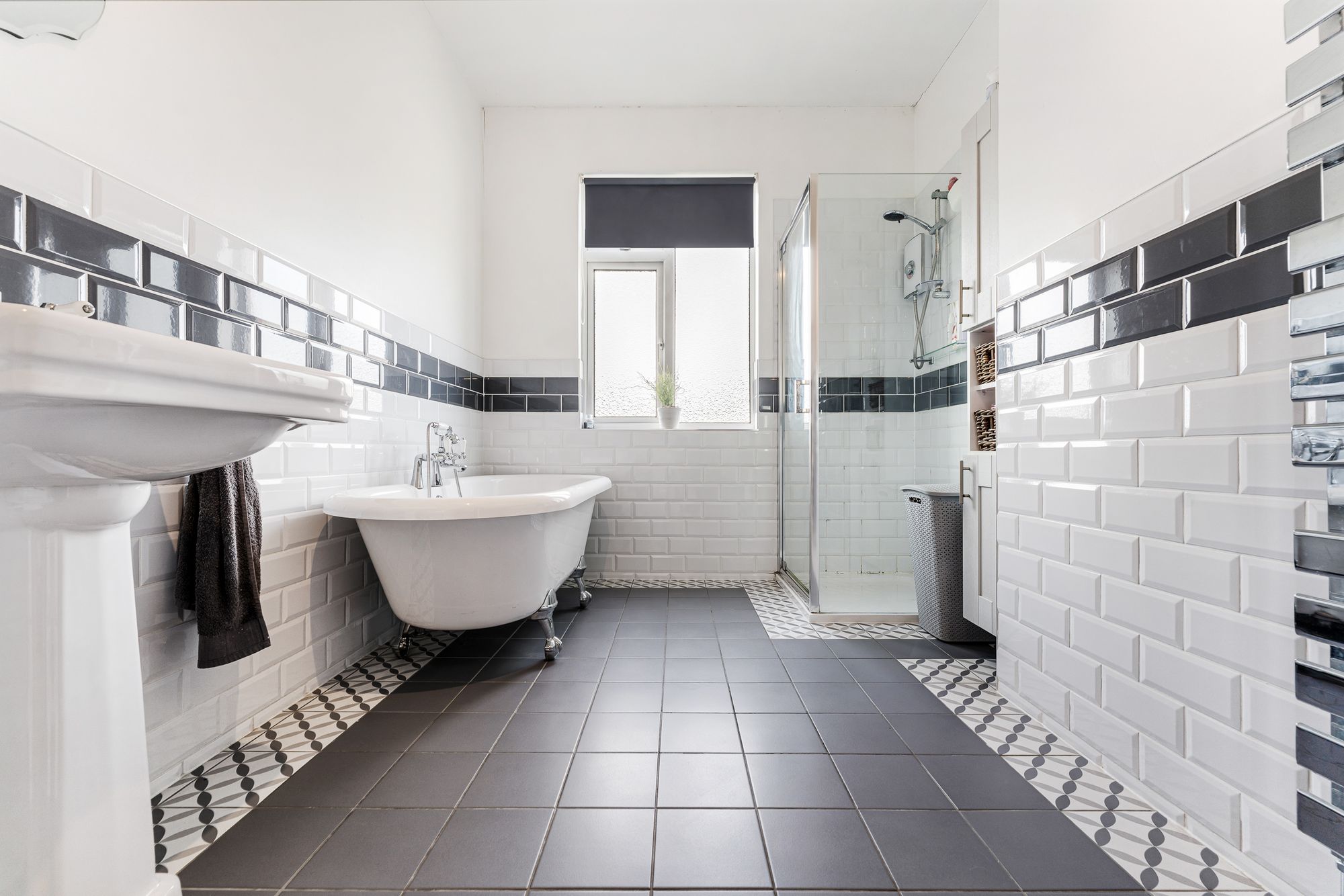 Upton Lane, Widnes, WA8