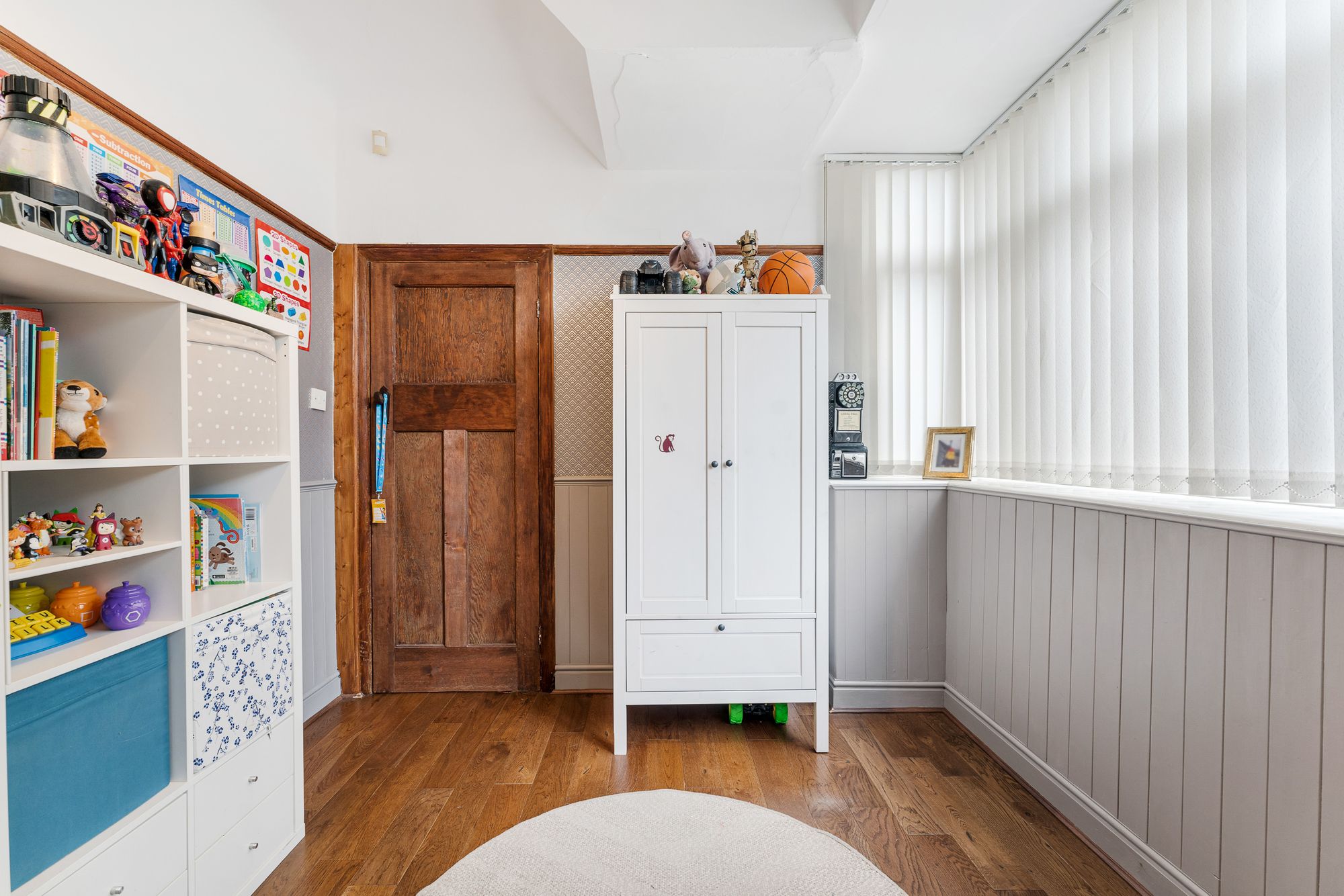 Upton Lane, Widnes, WA8