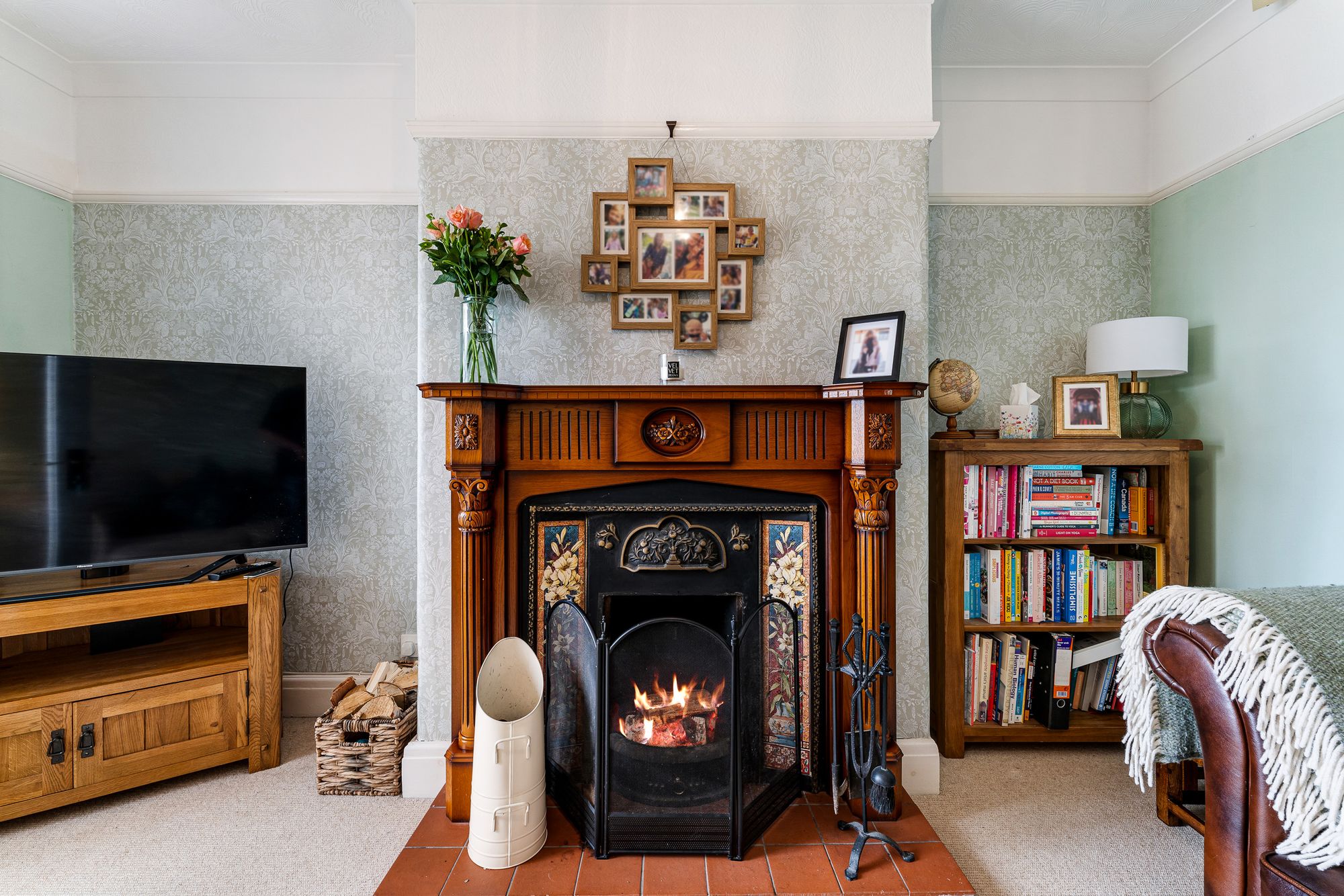 Upton Lane, Widnes, WA8