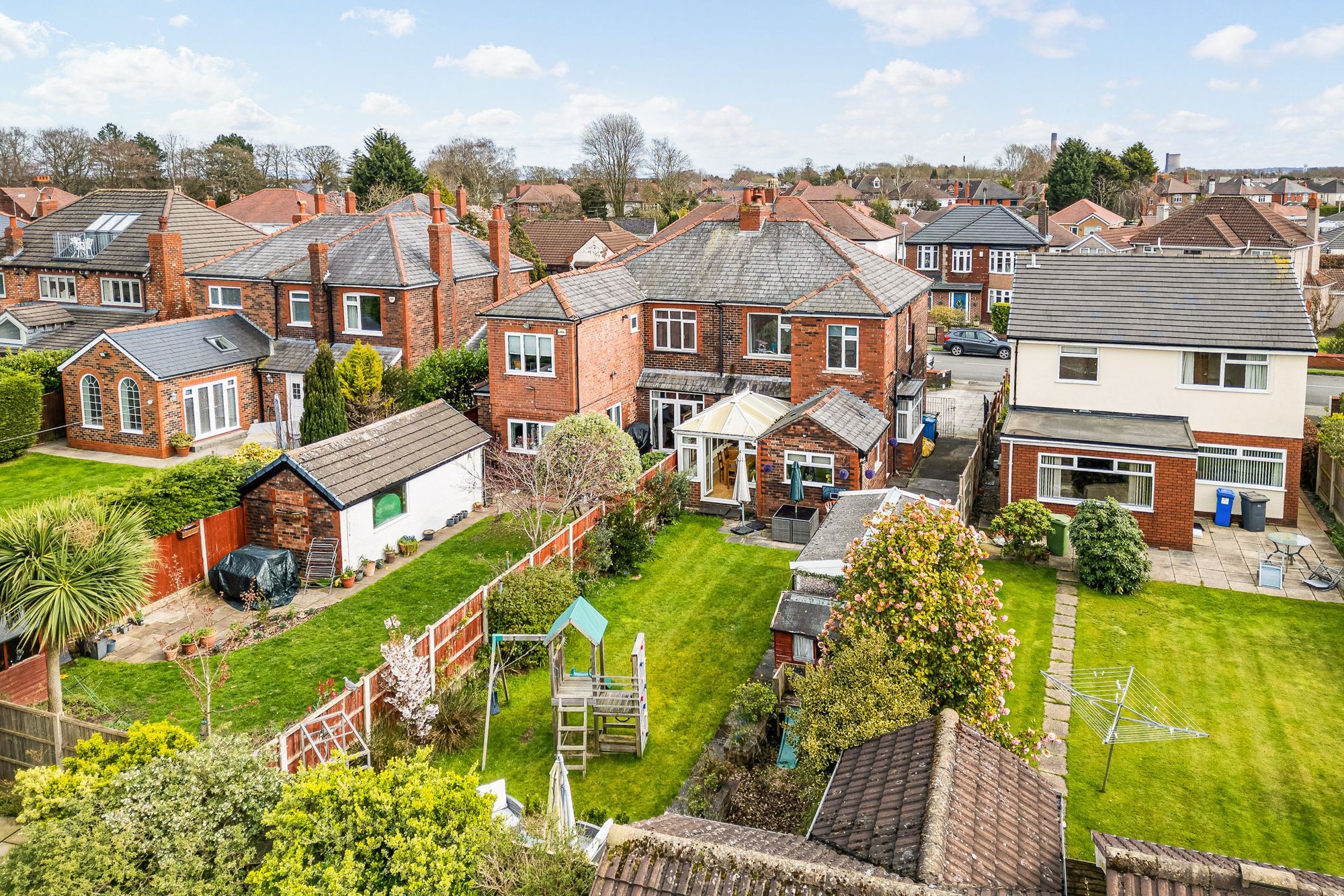 Upton Lane, Widnes, WA8