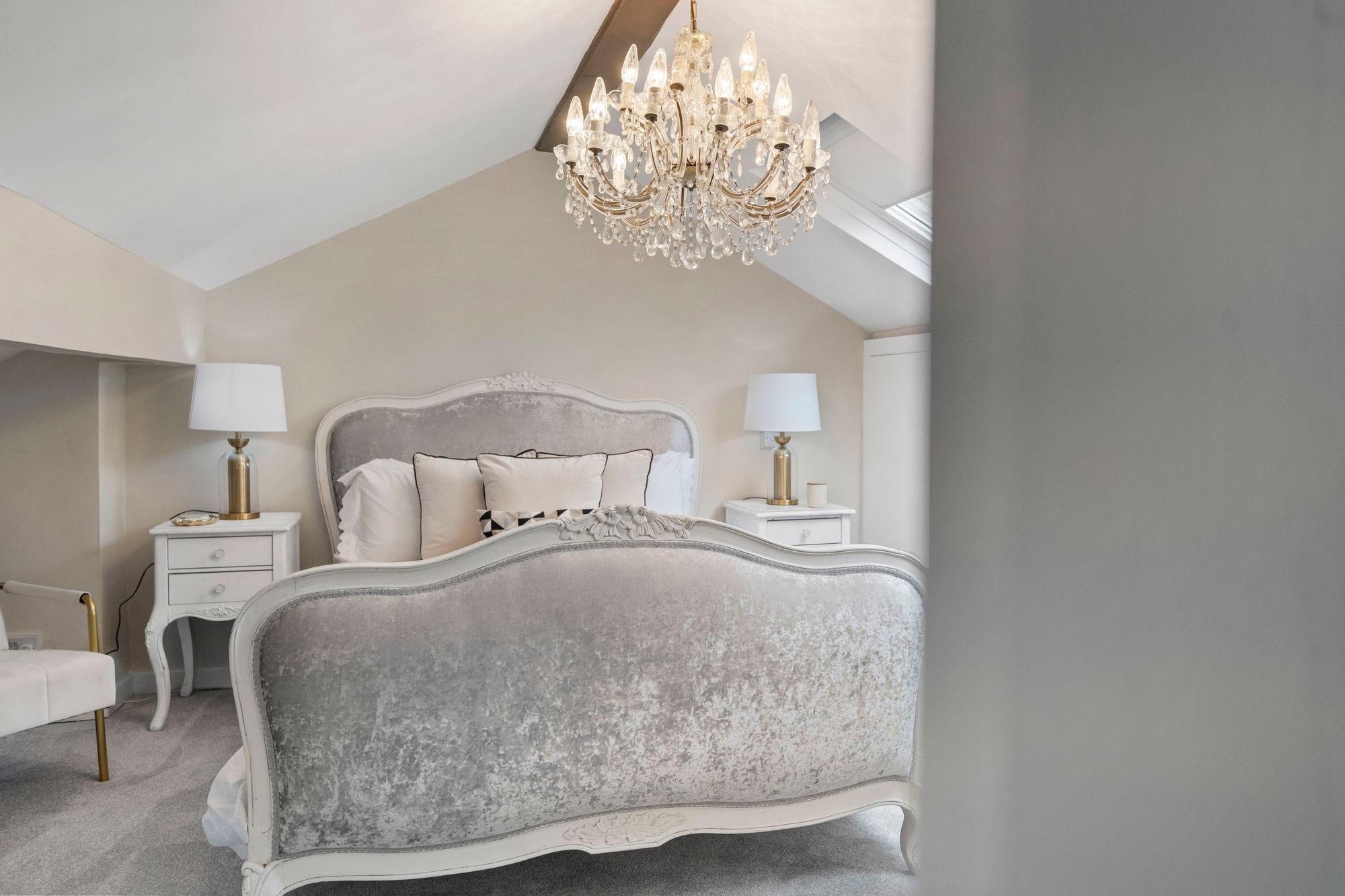 Warrington Road, Abram, WN2