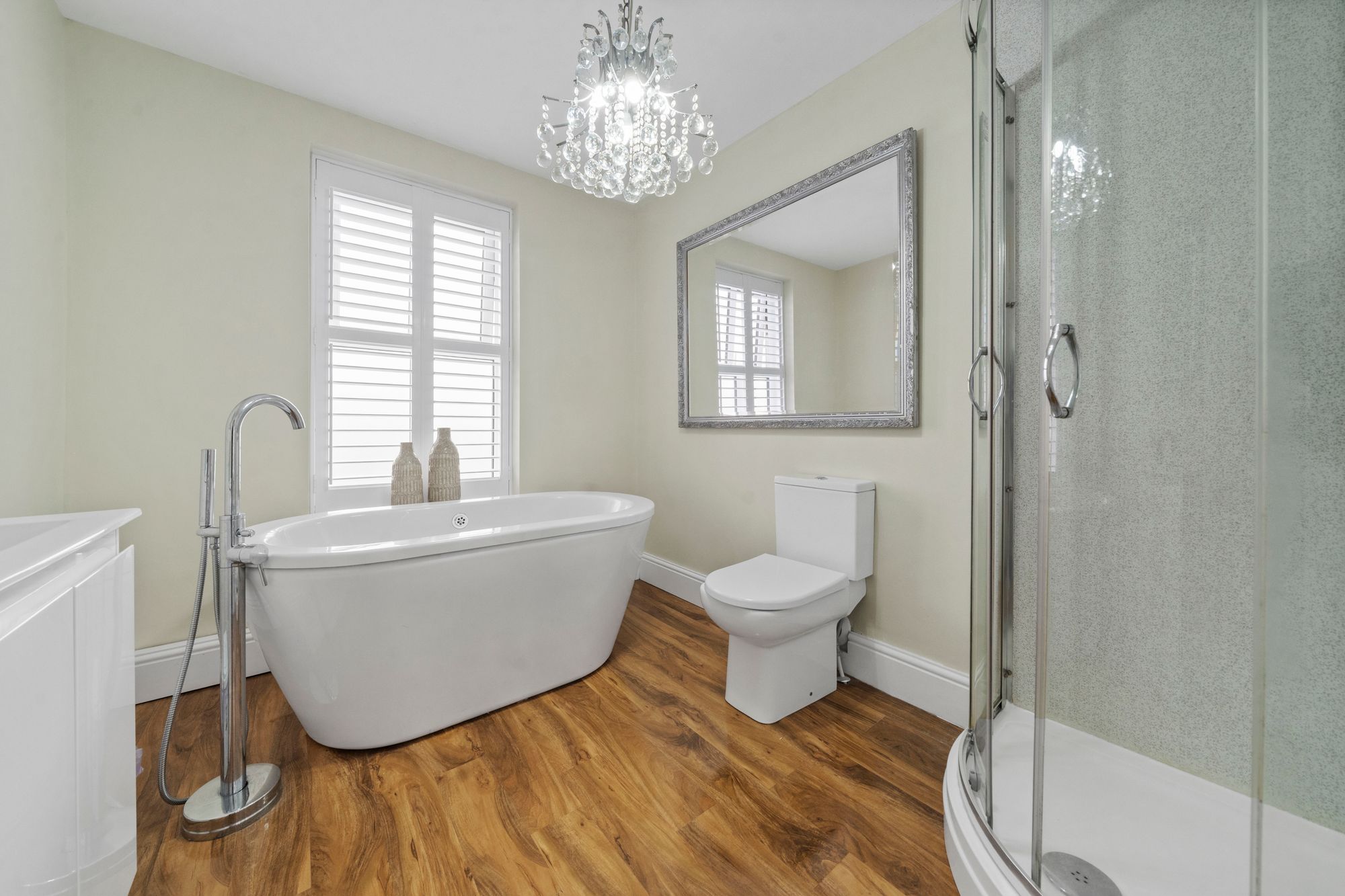 Warrington Road, Abram, WN2