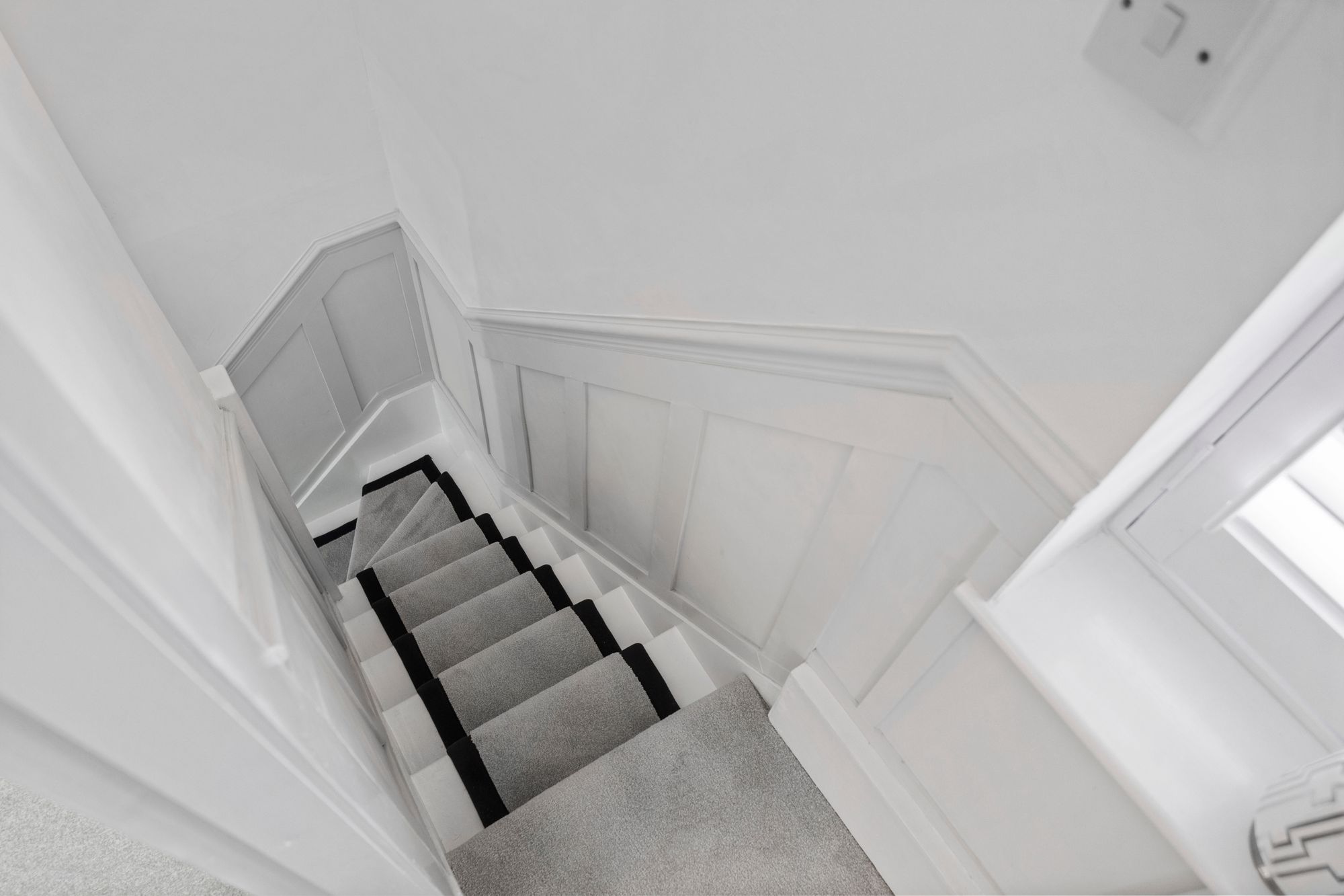 Warrington Road, Abram, WN2