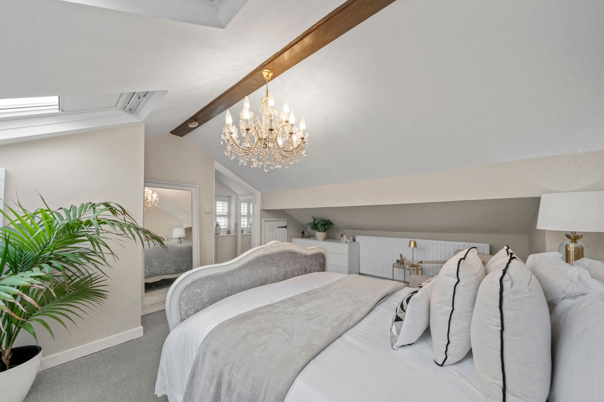 Warrington Road, Abram, WN2