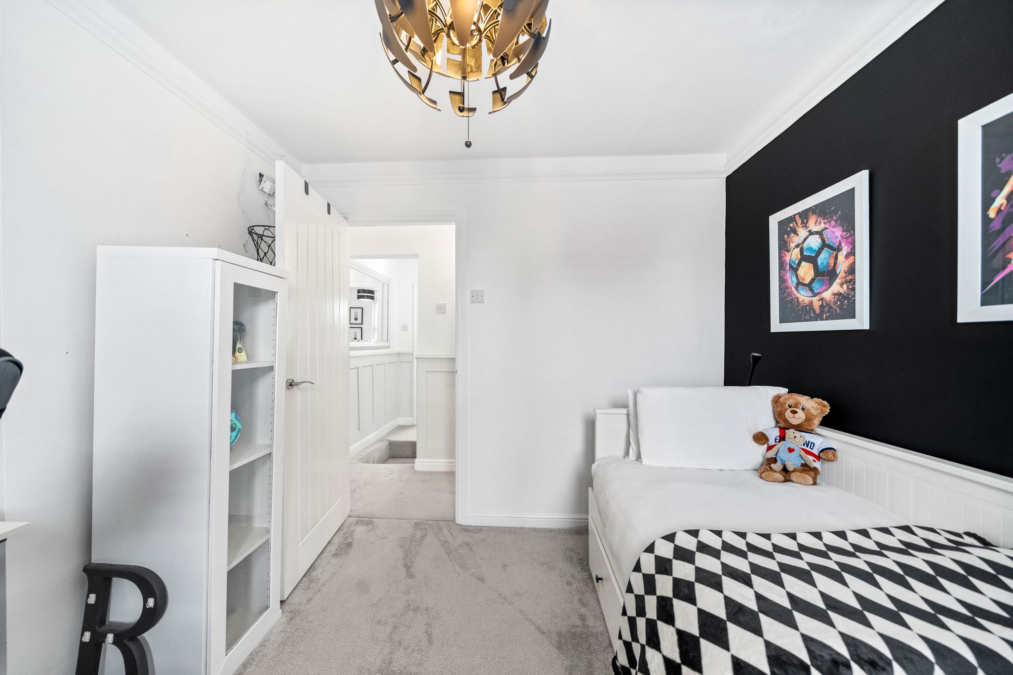 Warrington Road, Abram, WN2