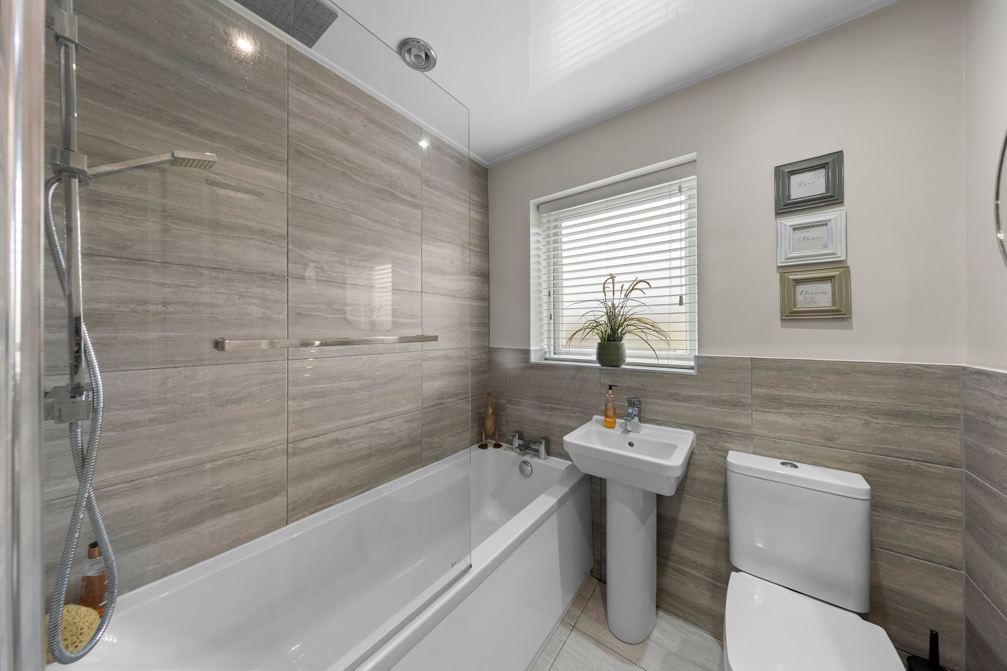 Flaxley Close, Birchwood, WA3