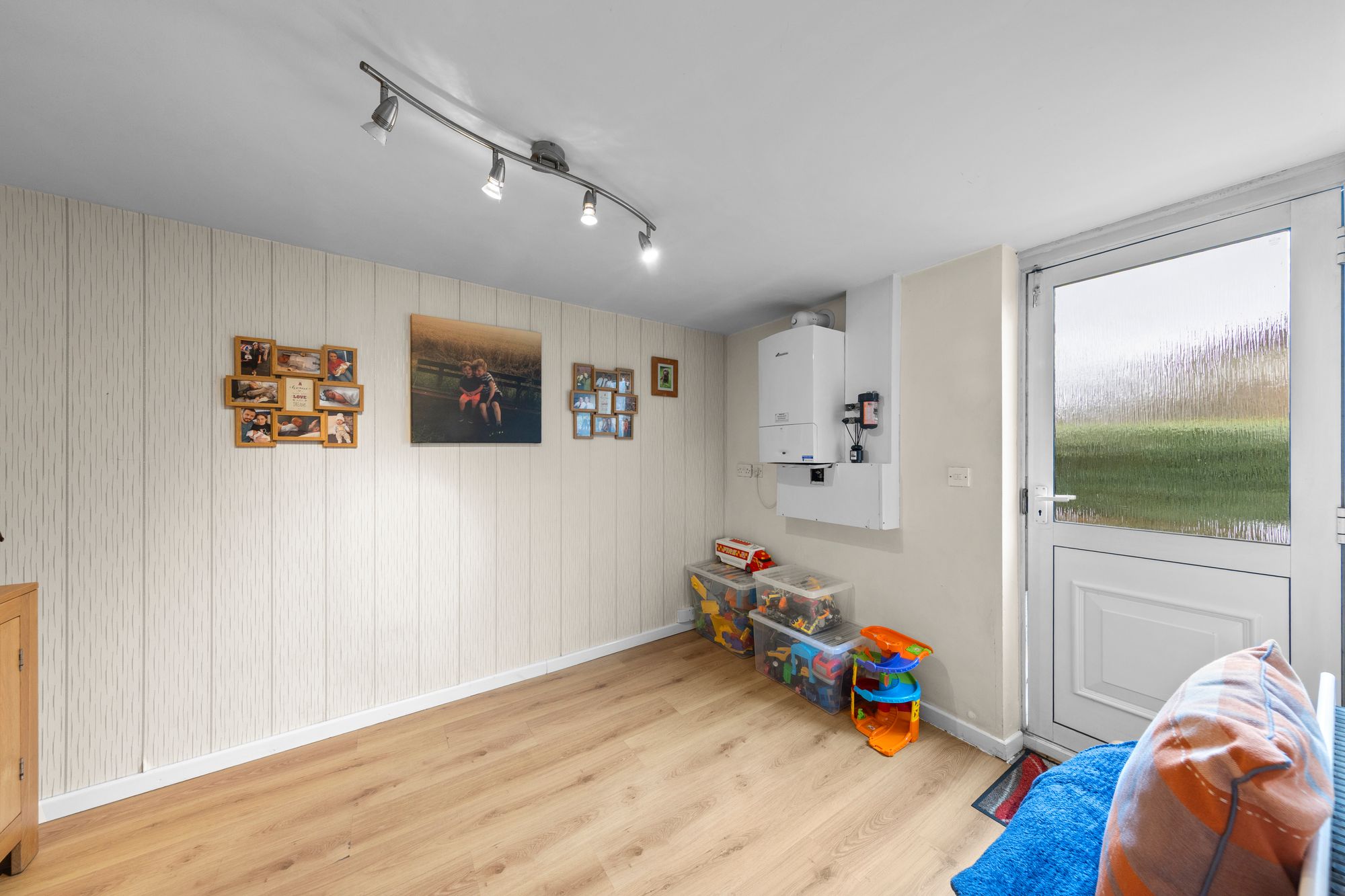 Flaxley Close, Birchwood, WA3