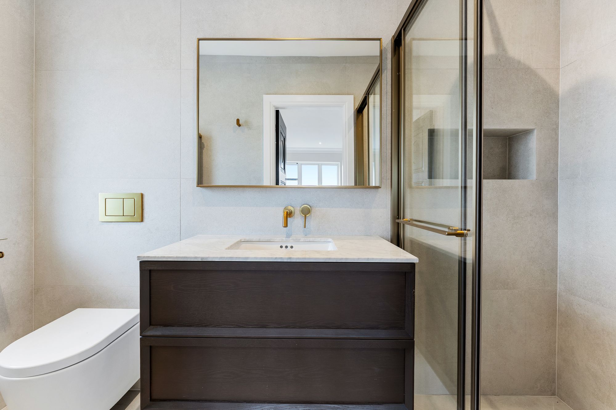 Eaton Road, Dentons Green, WA10