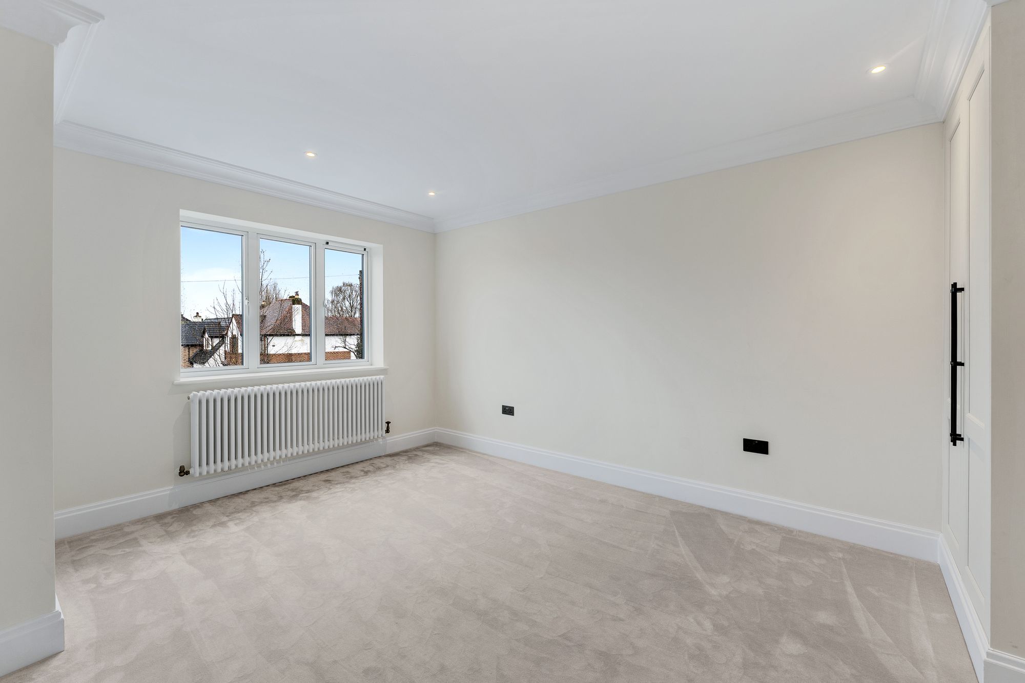 Eaton Road, Dentons Green, WA10